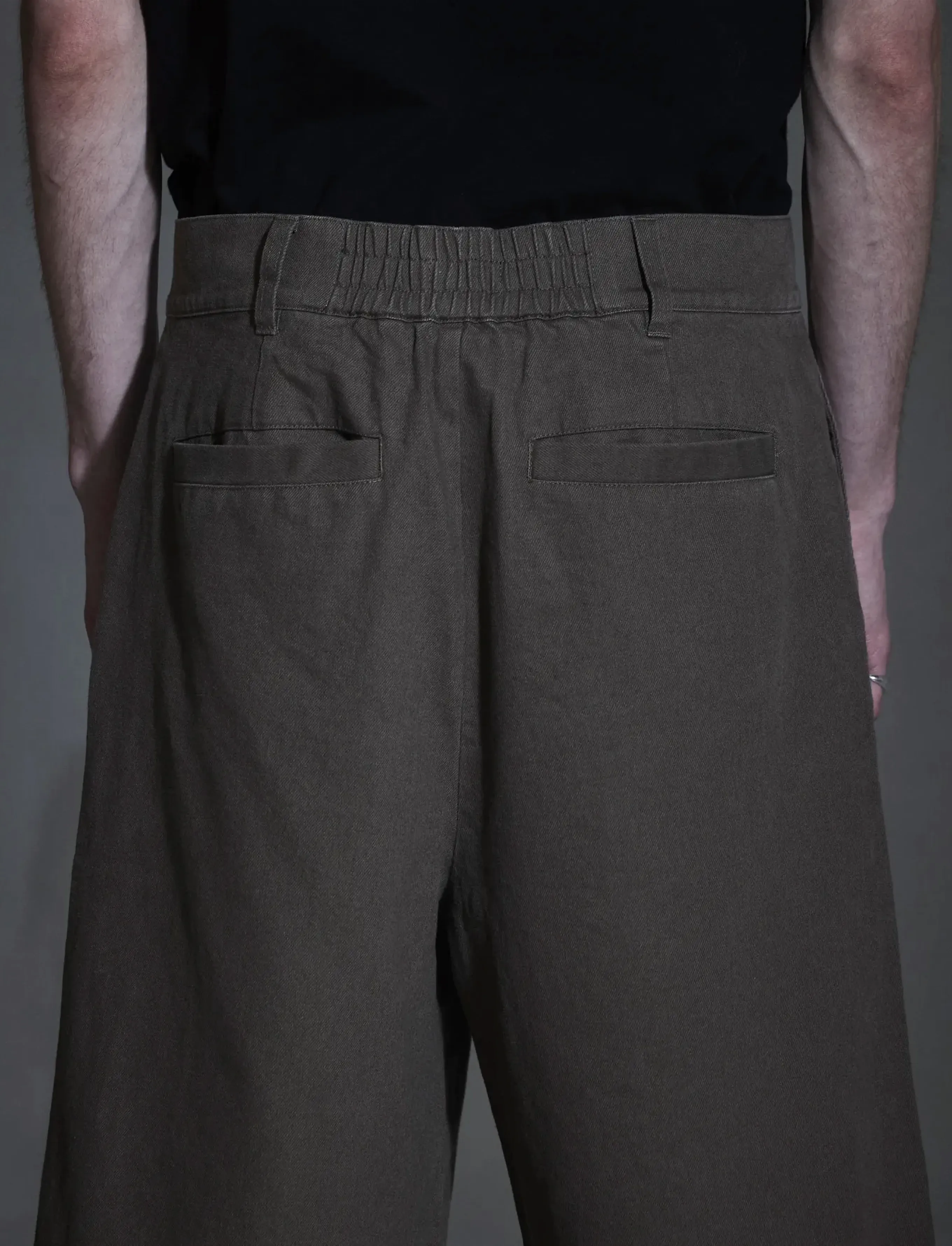 HAN Kjøbenhavn - Washed Cotton Shorts - rennot - dusty brown - 5
