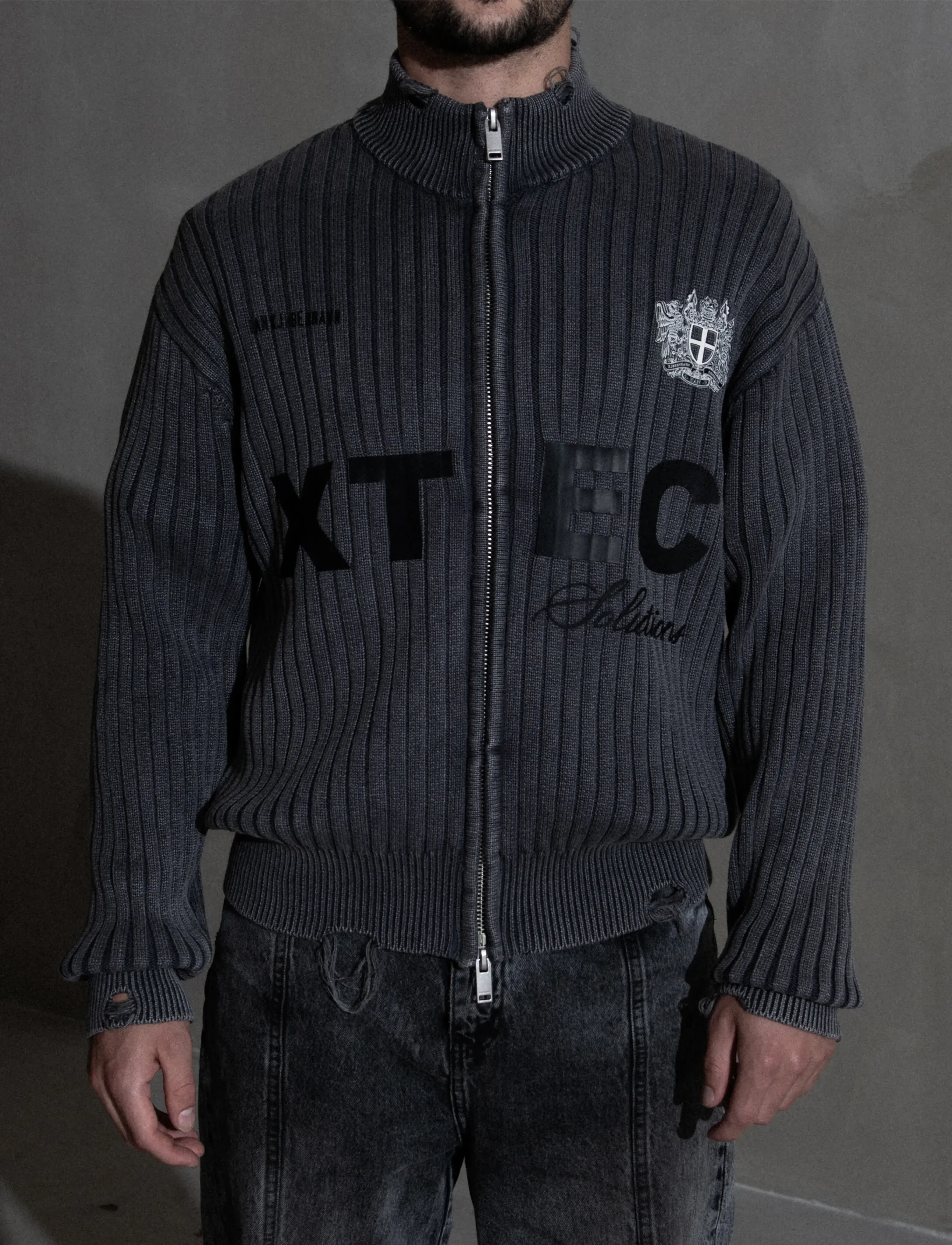 HAN Kjøbenhavn Logo Knit Cardigan - Koftor - DARK GREY / grey