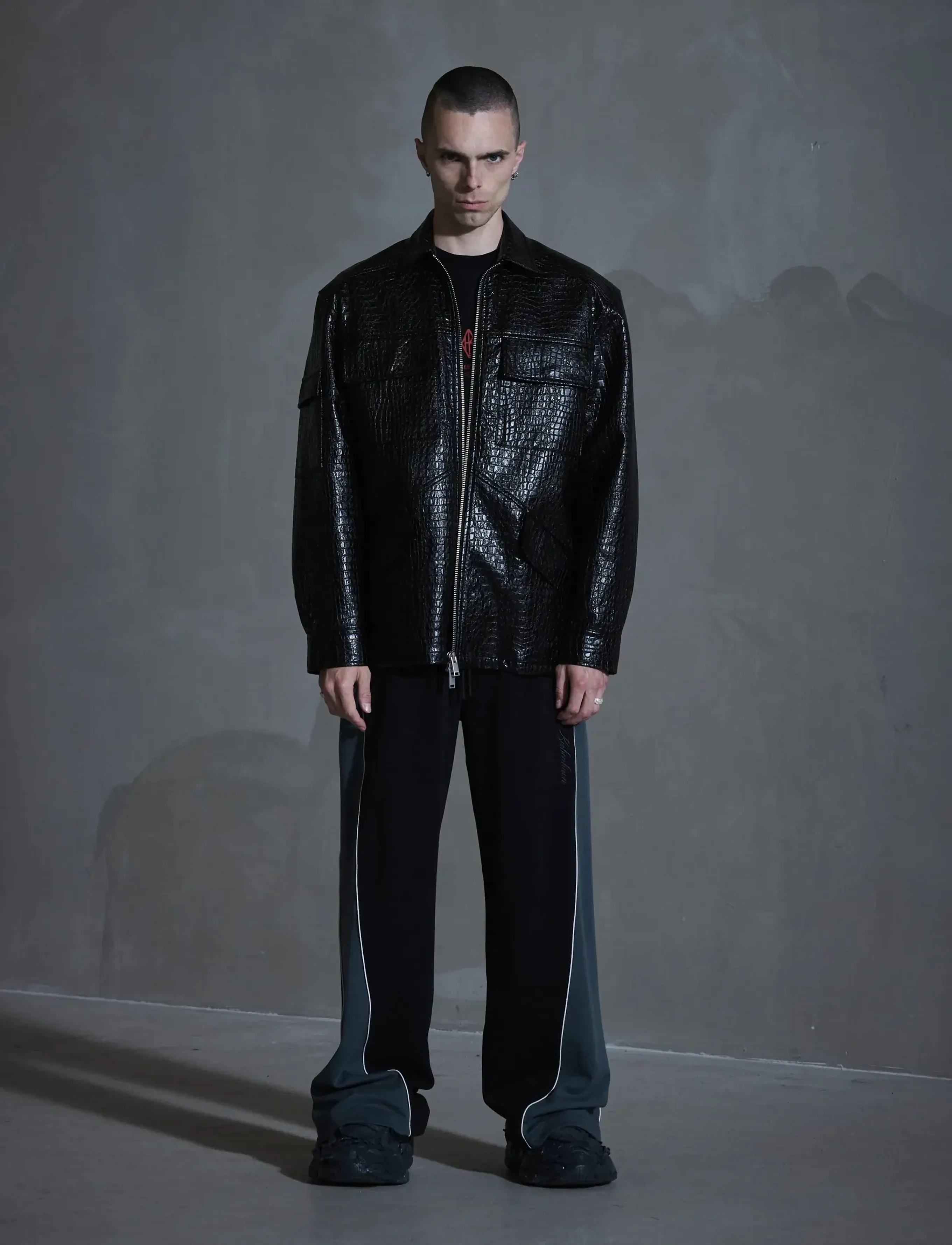 HAN Kjøbenhavn - Faux croc Overshirt - trench coats - black - 3