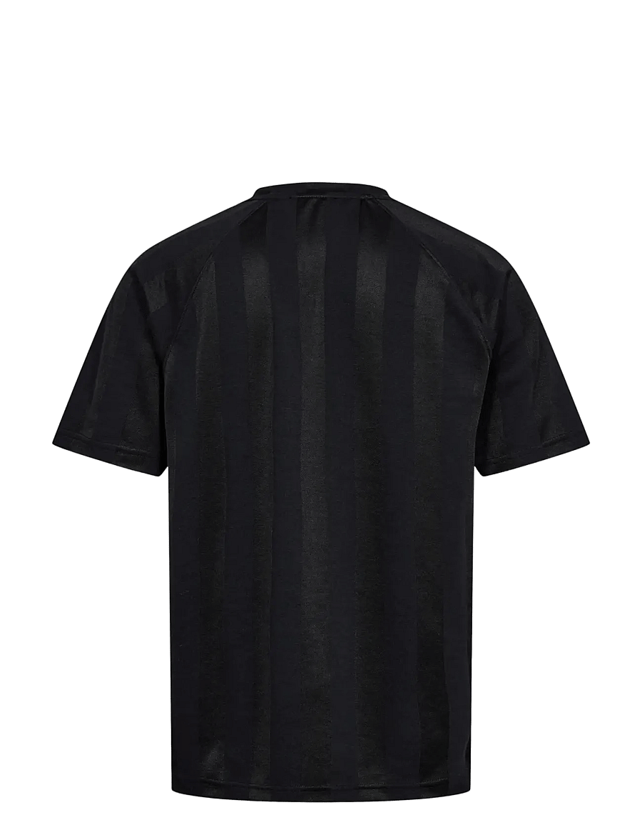HAN Kjøbenhavn - Crest Football Tee - kortærmede t-shirts - black - 2