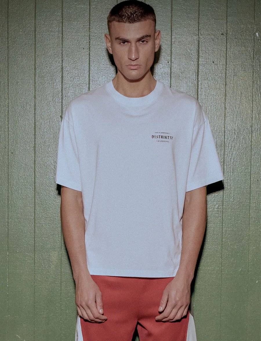 HAN Kjøbenhavn - Trophy Oversized Tee - kurzärmelige t-shirts - white - 0