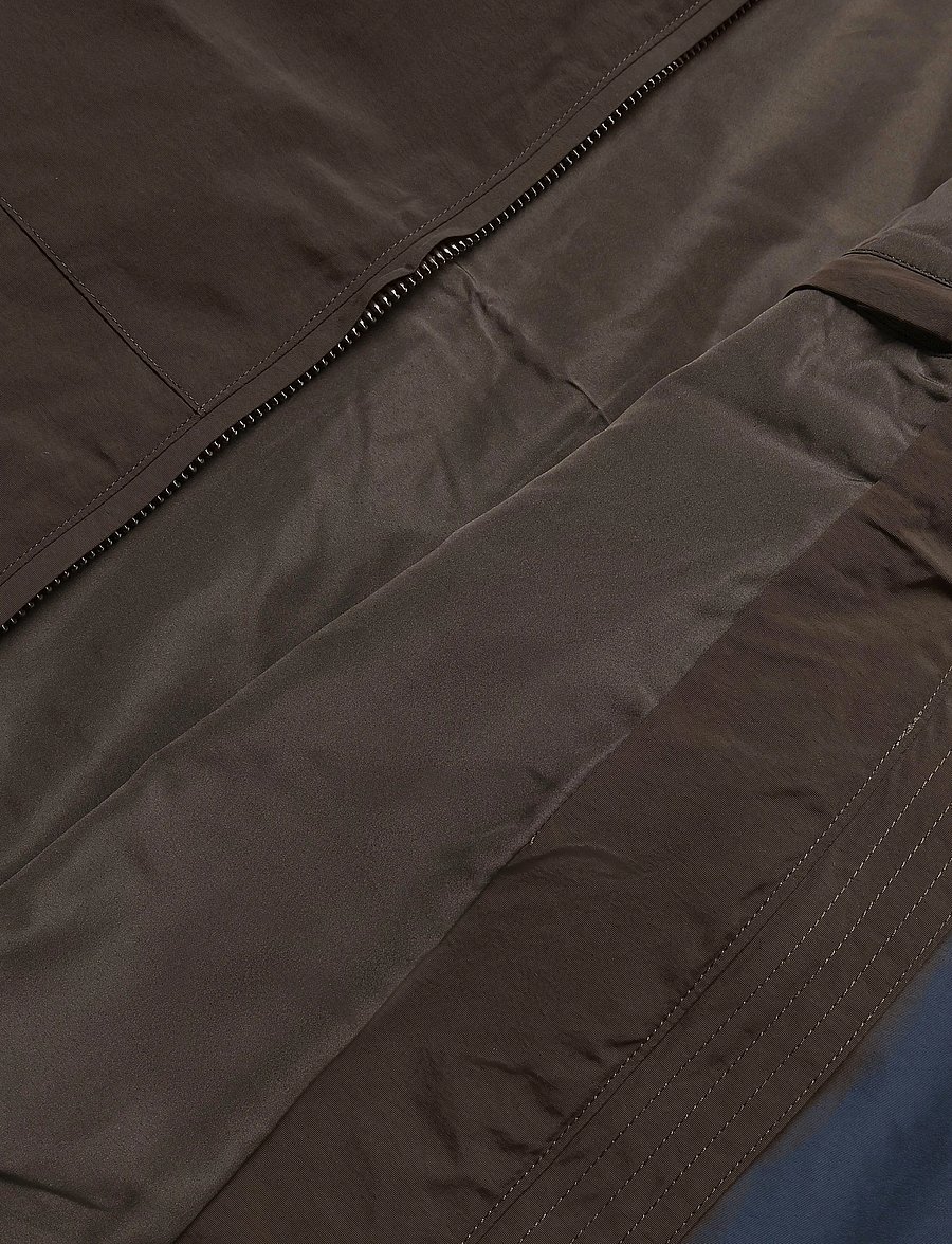 HAN Kjøbenhavn - Technical Hooded Jacket - efterårsjakker - dark brown - 5
