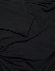 HAN Kjøbenhavn - Viscose Jersey Stretch Cropped Long Sleeve Top - langermede bluser - black - 2
