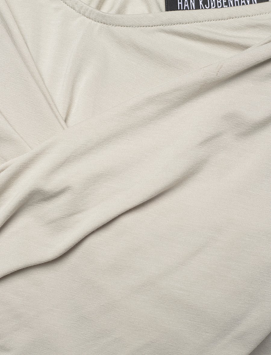 HAN Kjøbenhavn - Viscose Jersey Stretch Cropped Long Sleeve Top - blouses à manches longues - light sand - 2