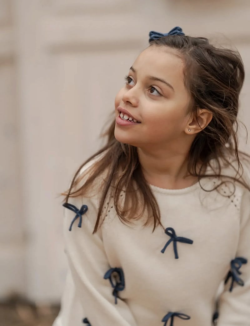 Hanevild - More bows sweater - stickade tröjor - ivory - 0