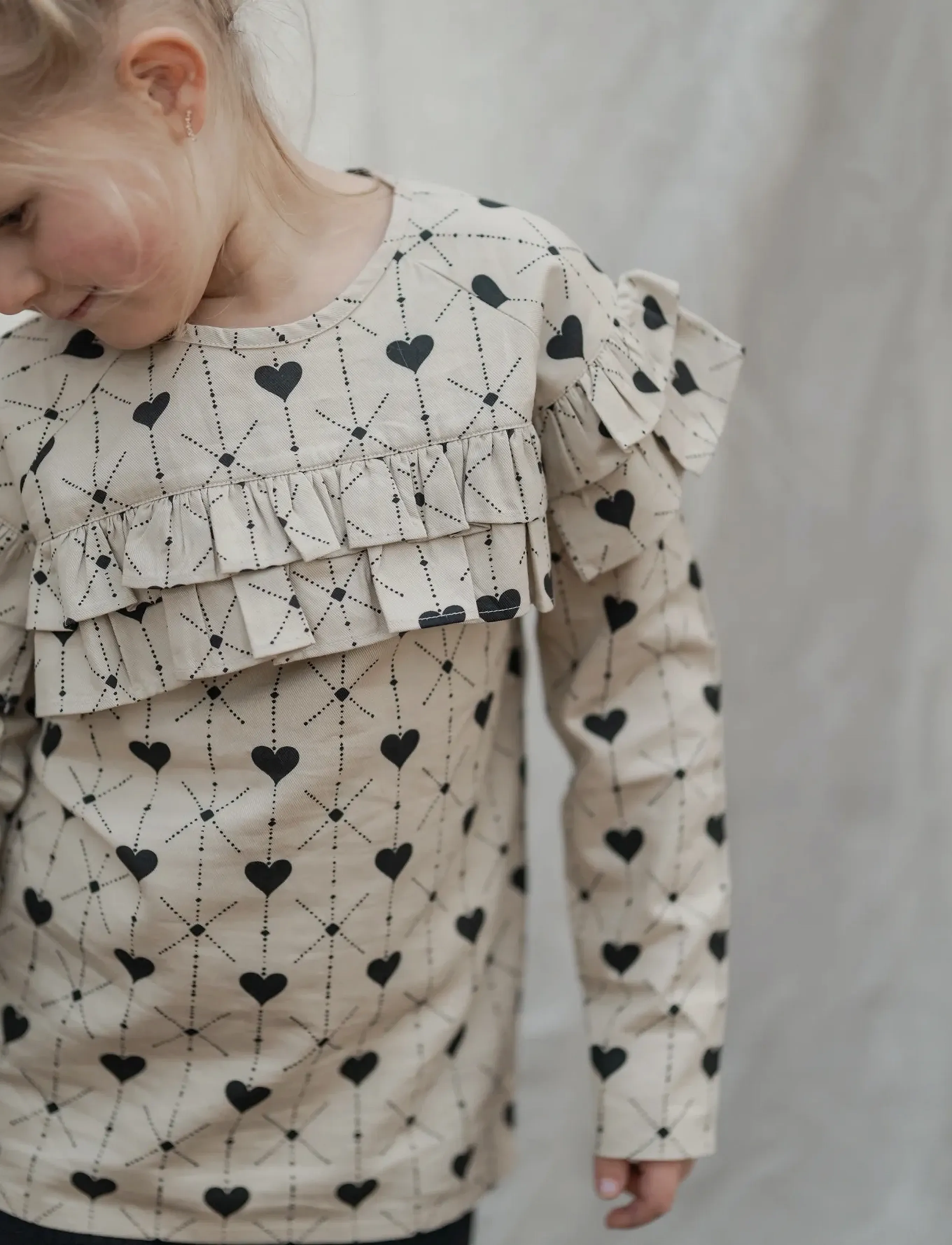 Hanevild - Heart blouse - pikkade varrukatega särgid - rainy - 4