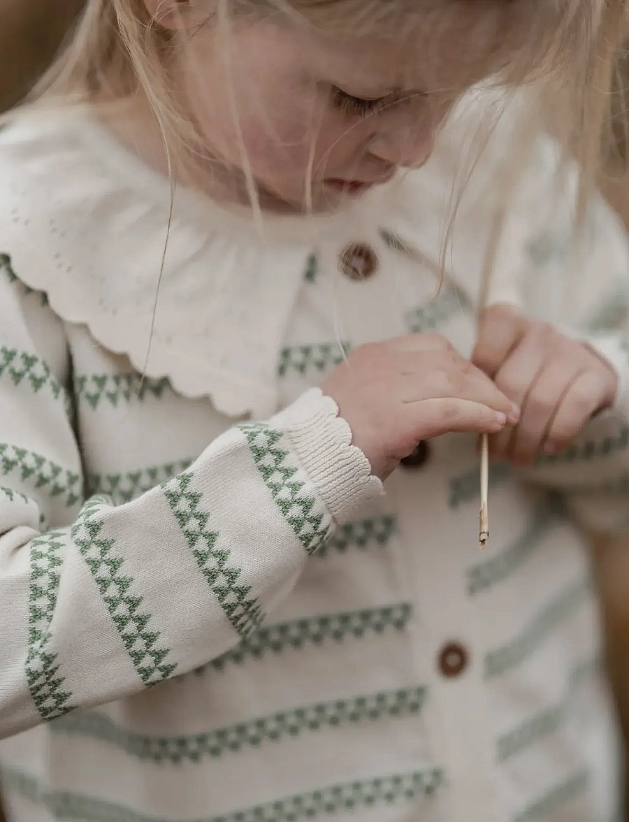 Hanevild - heart cardigan - gilets - summer sand/ shale green - 3