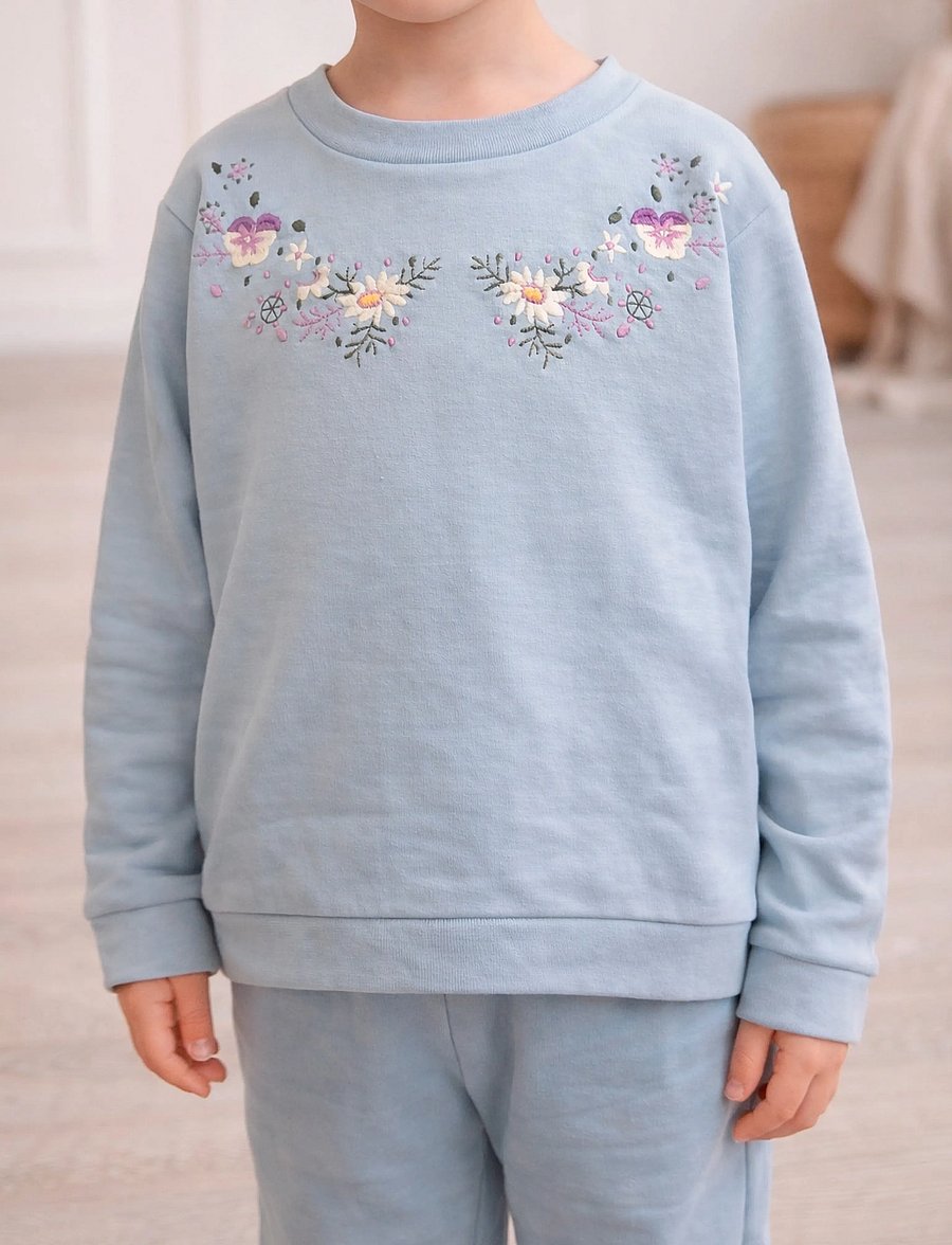 Hanevild - Floral sweater - sweatshirts - kenttucky blue - 0