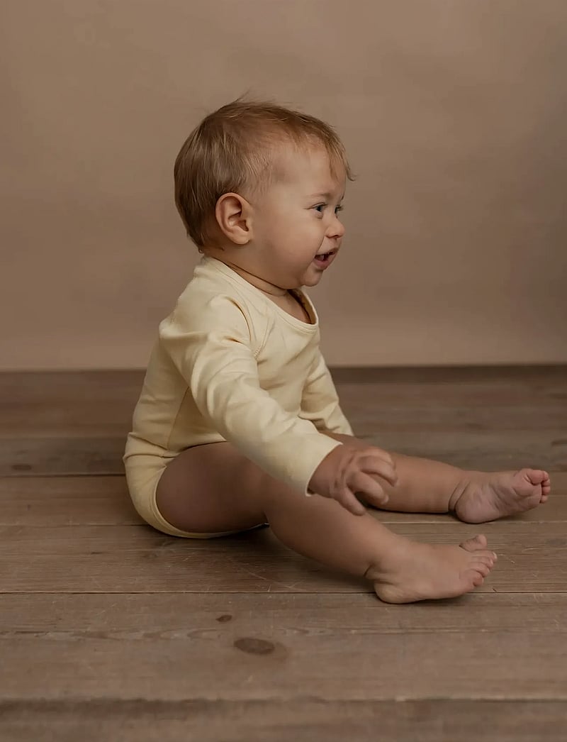 Hanevild - summer romper - långärmade bodysuits - italien straw - 3