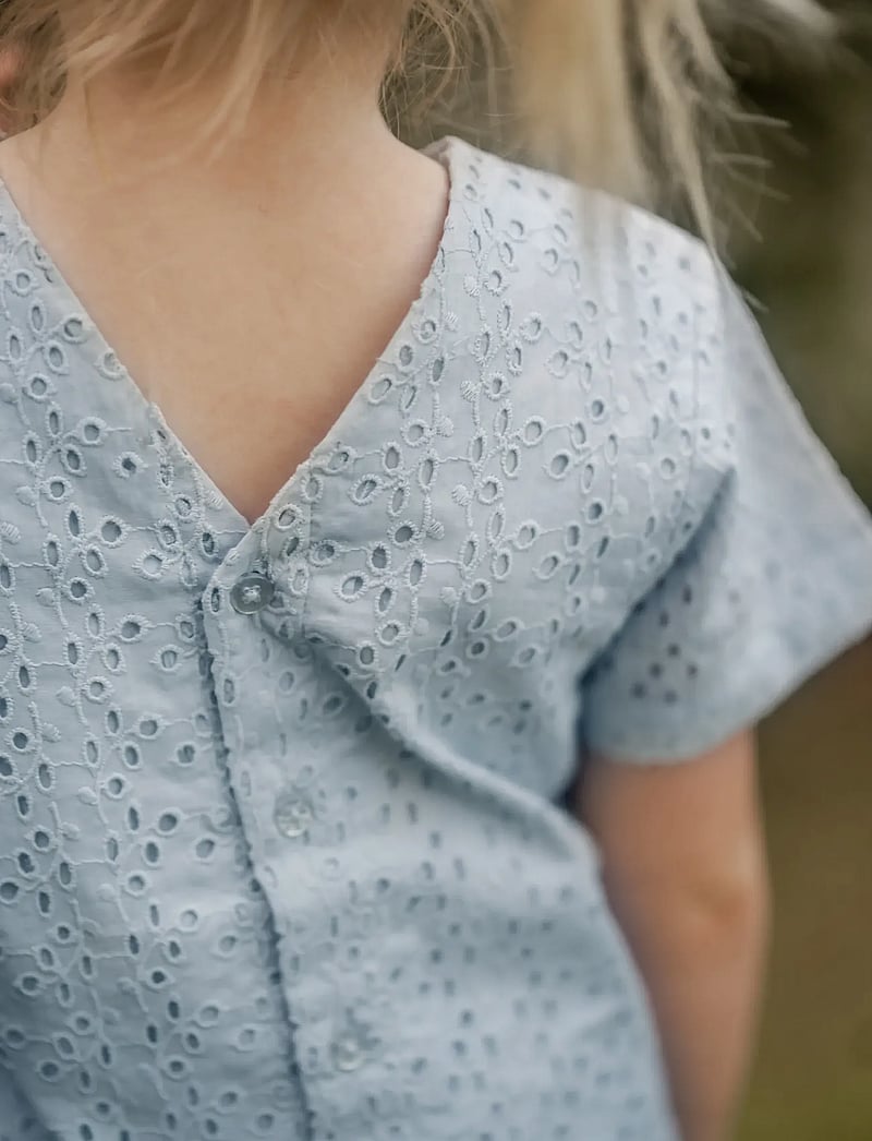 Hanevild - Lace t-shirt - bluser & tunikaer - kentucky blue - 3