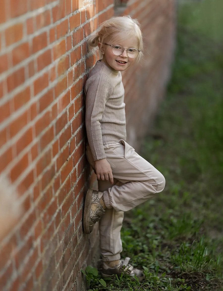 Hanevild - Thin merino wool pointelle sweater - džemprid - sand merinowool - 0