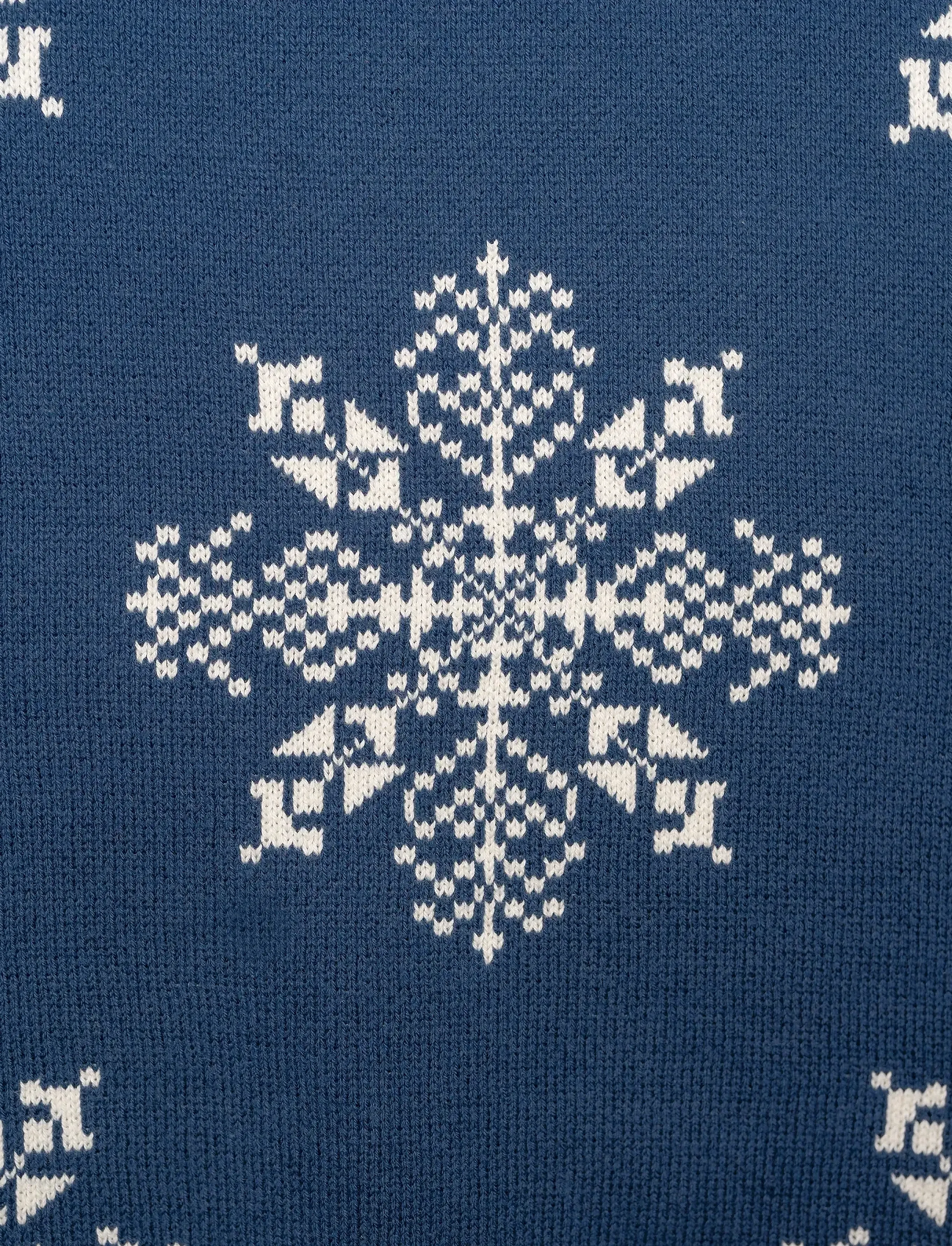 Hanevild - Snowflake blouse, blue - trøjer - ensign blue - 5