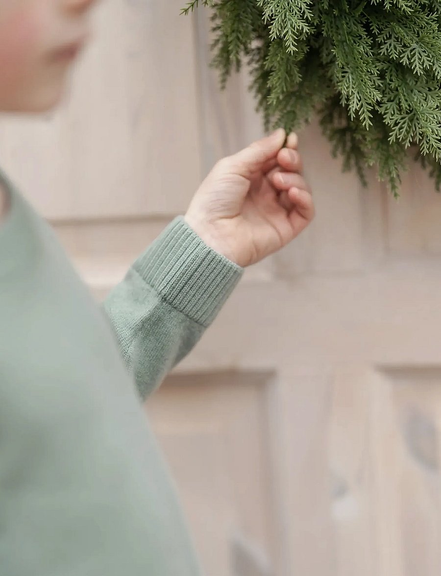 Hanevild - Bertil blouse, merino wool - stickade tröjor - sage - 4