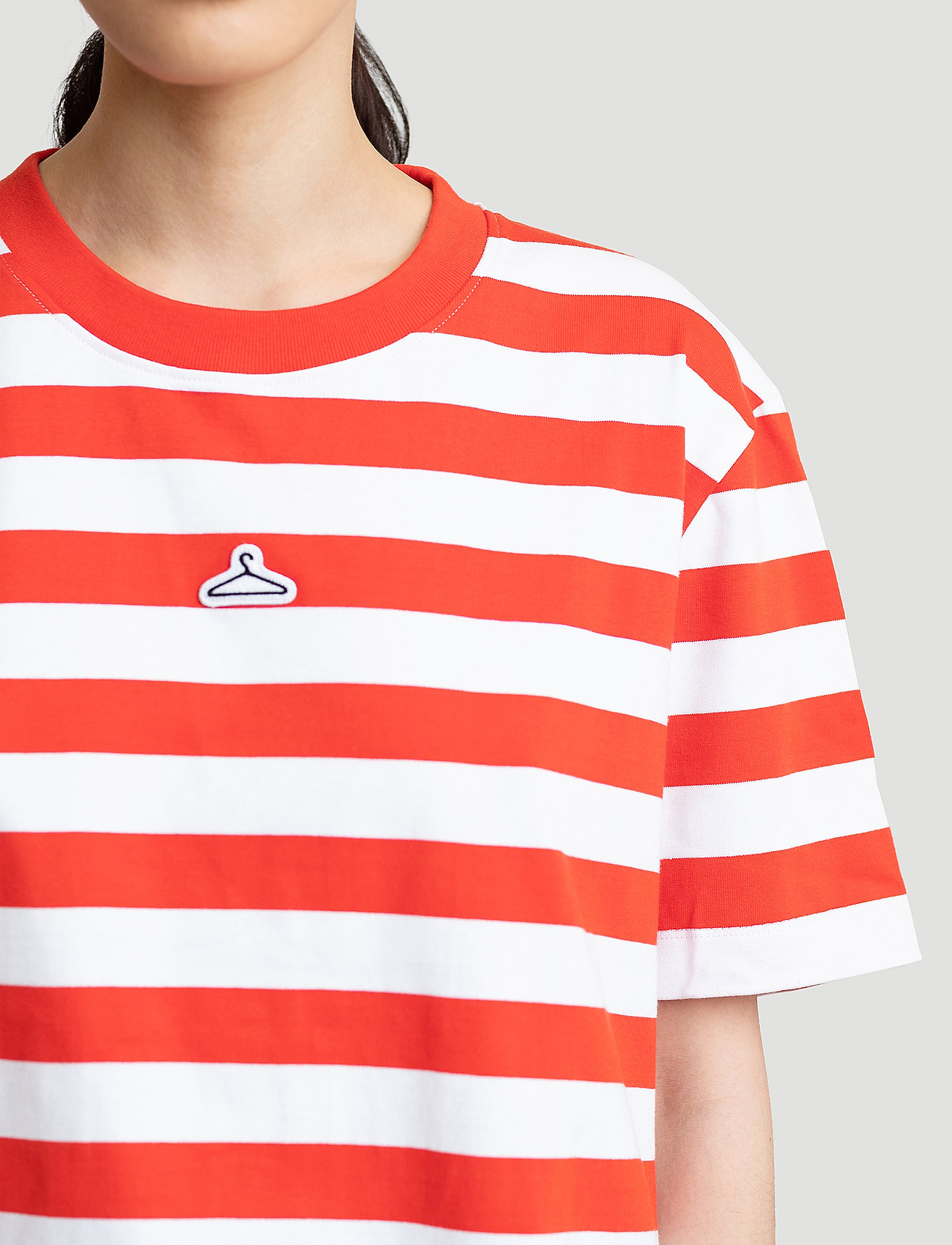 Hanger by Holzweiler - Hanger Striped Tee - t-särgid - red white 1664 - 3