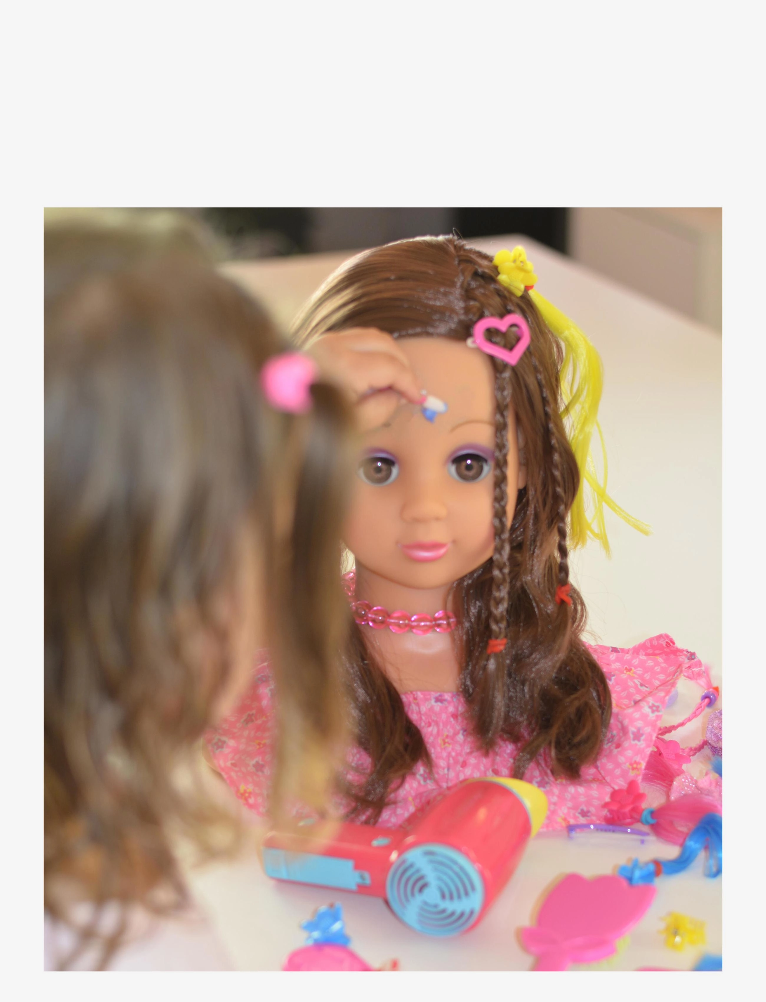 Happy Friend - HF Make Up & Hairstyling head B/O Brown hair - dukker - multi coloured - 4