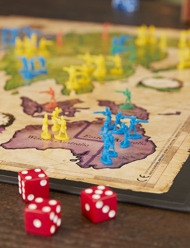 Hasbro Gaming - Risk Board game War - board games - multi coloured - 5