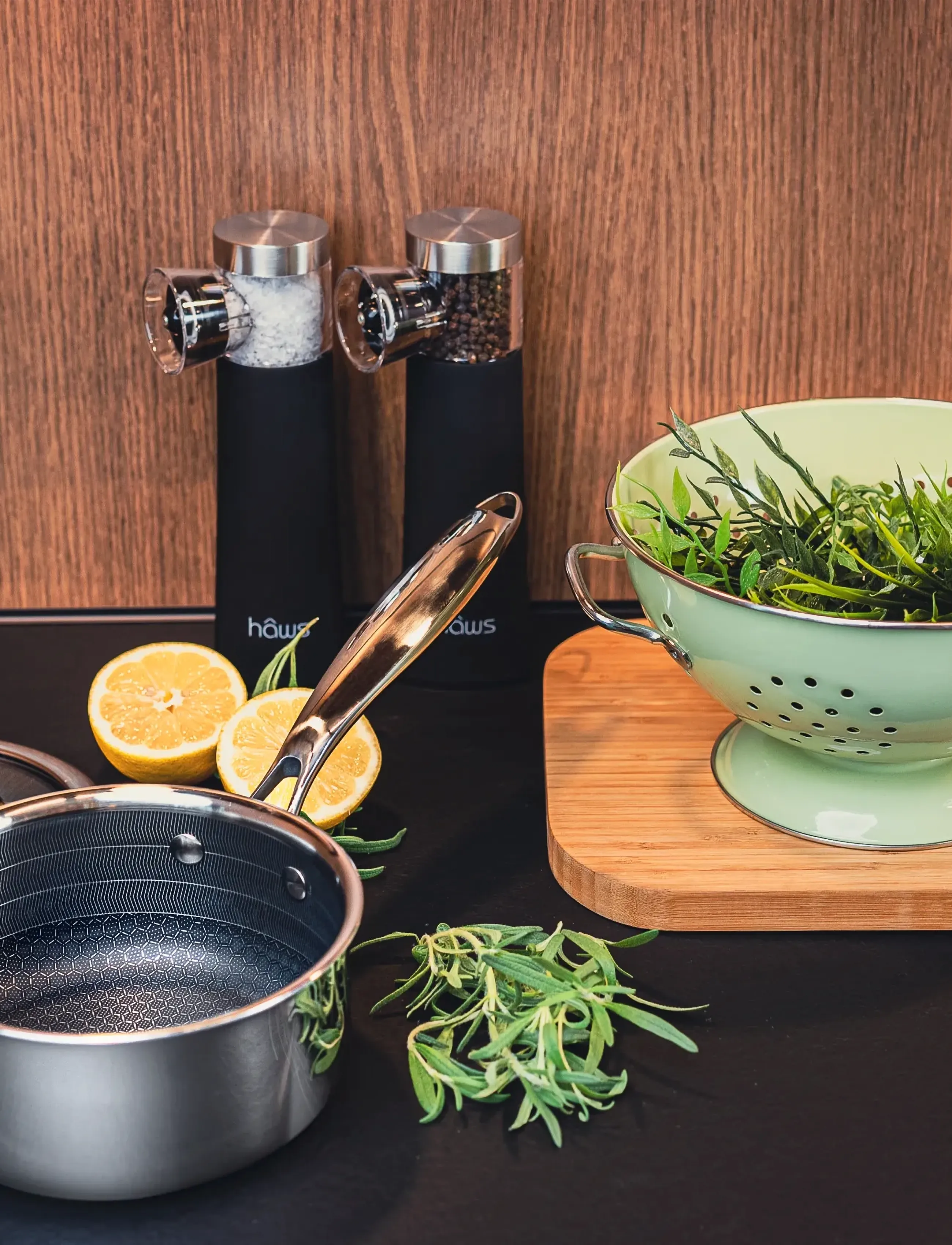Hâws Santo Saucepan 1.5L W/Lid Hybrid Coating, 1.5 L, Pots & Pans, Silber - Saucepans, Homeware