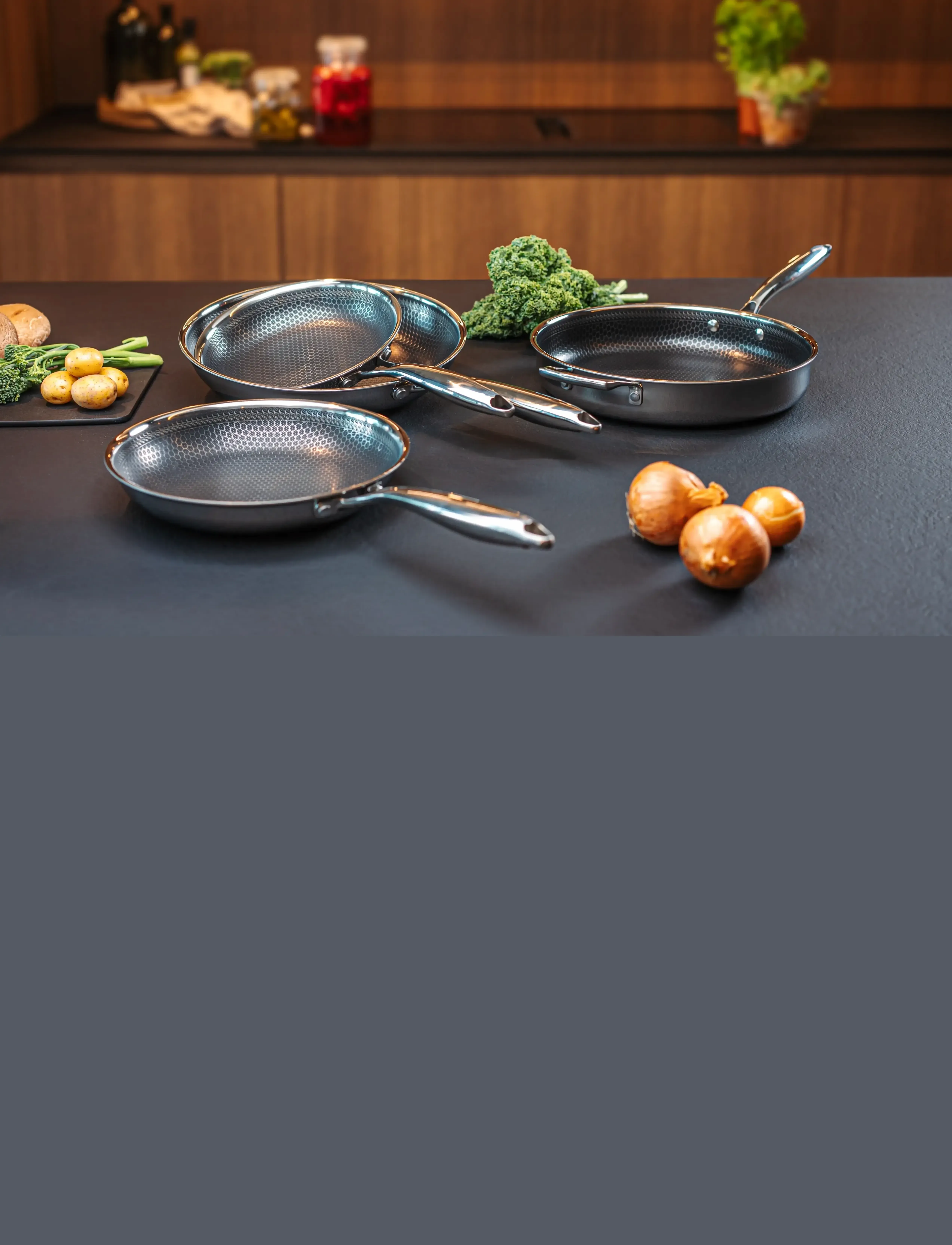 Hâws Santo - Hâws Santo Sauté Pan 28cm w/Lid Hybrid coating - schmorpfannen & sauteusen - silver - 5