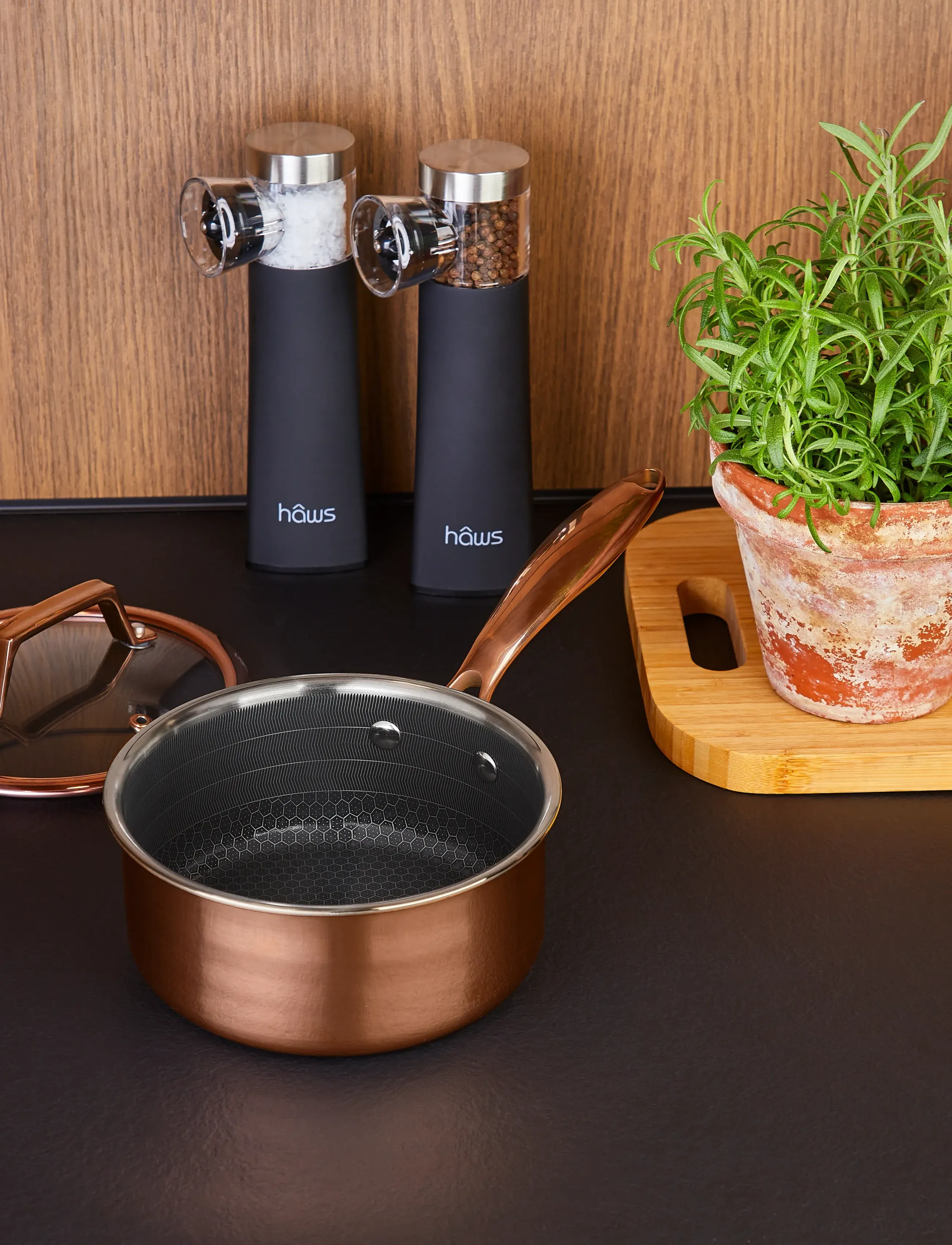 Hâws Santo Saucepan 1.5L W/Lid Hybrid Coating Rose Gold, 1.5 L, Pots & Pans, Gold - Saucepans, Homeware