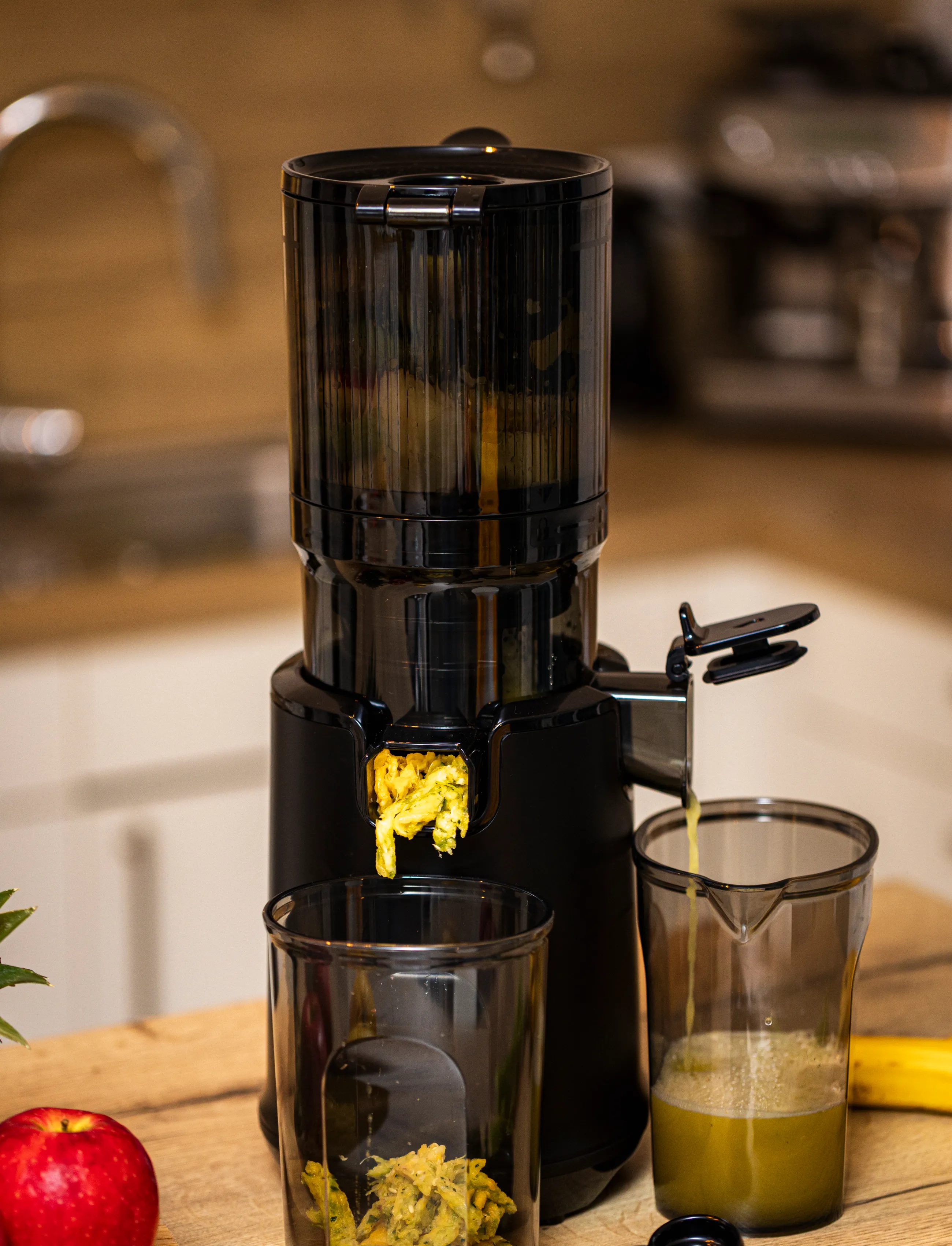 Hâws - Hâws Self-Feeding Hopper Slow Juicer - black - 3