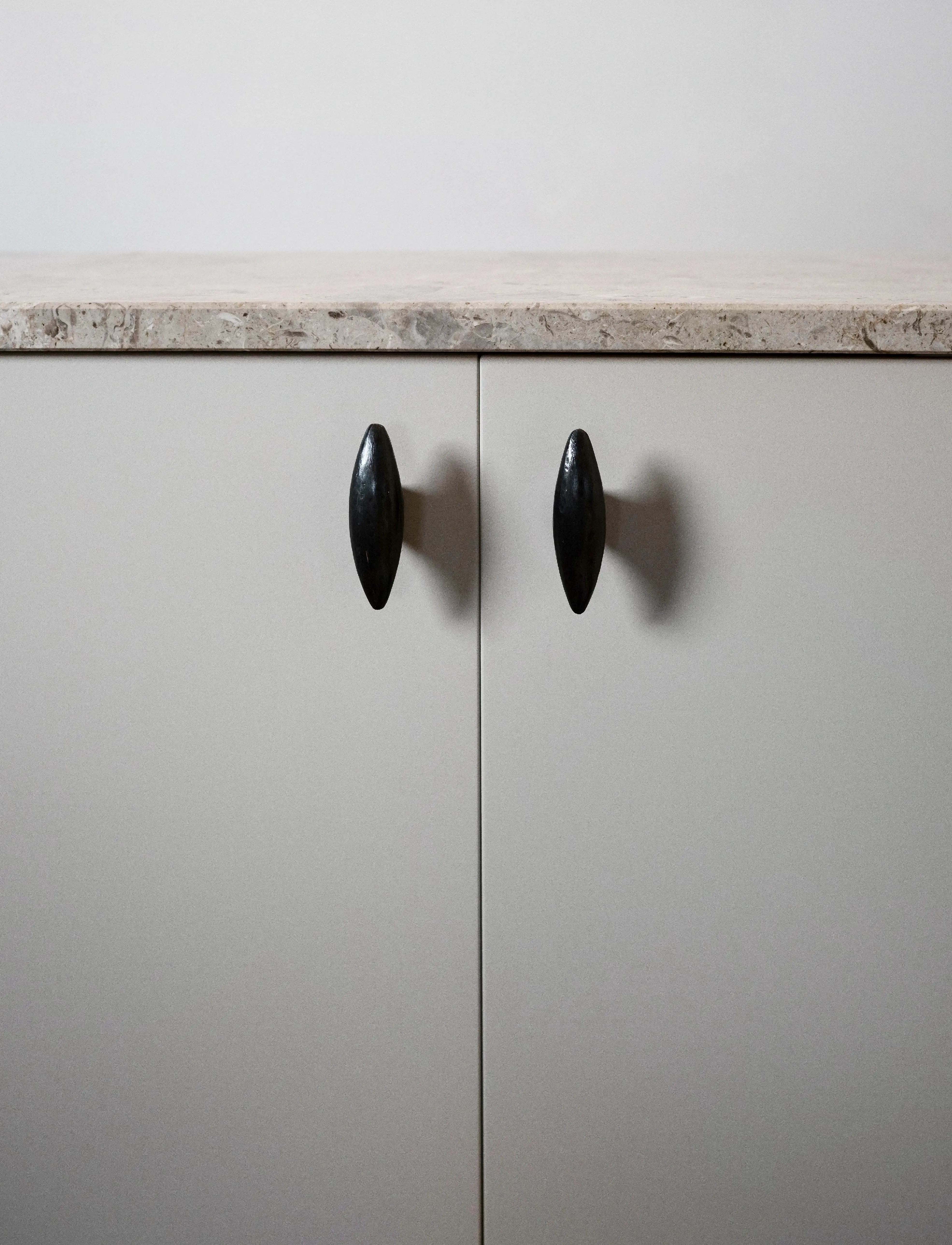 Hein Studio Belle, One Size, Black, Knager Og Knopper > Knopper, Unisex