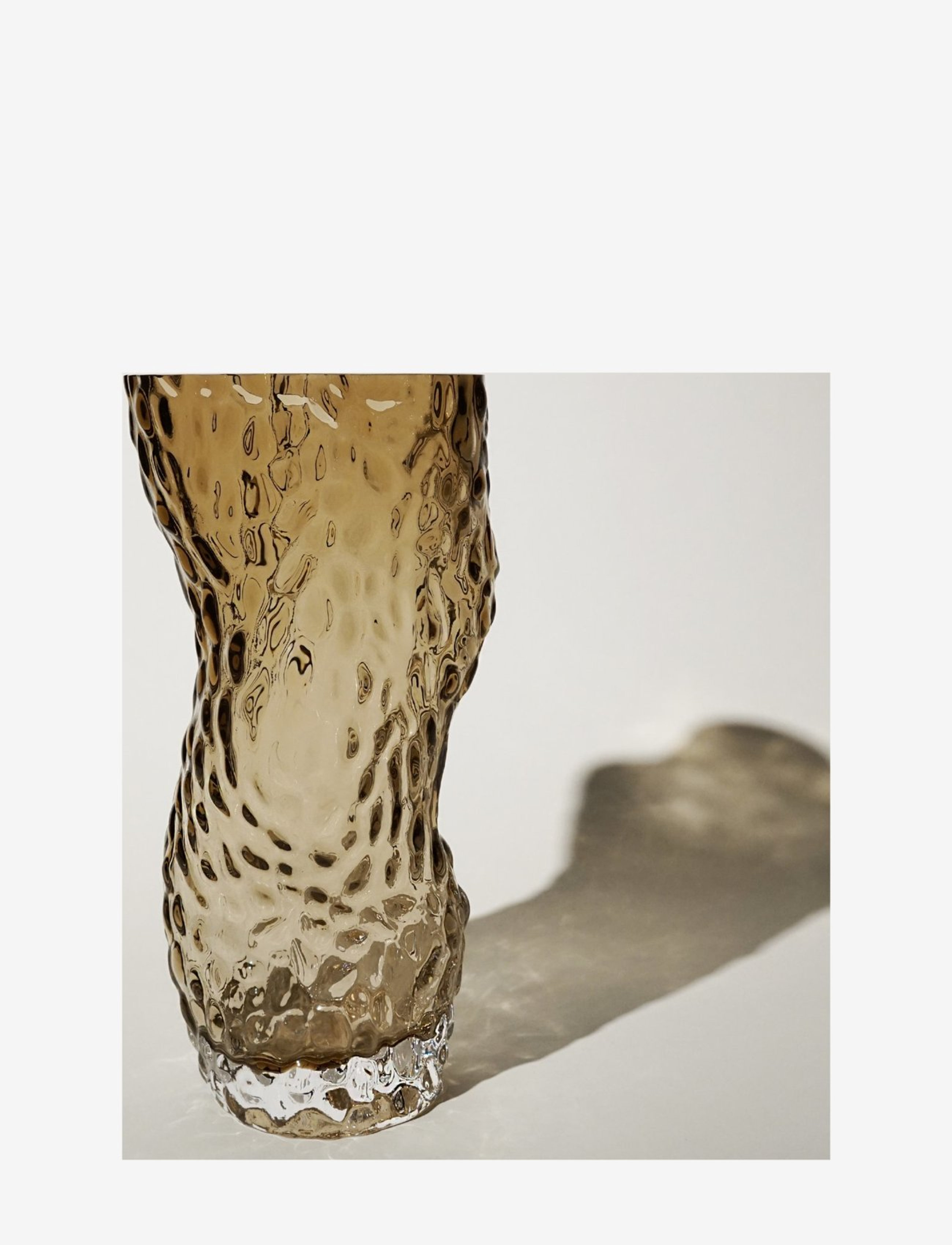 Hein Studio - Ostrea Rock Glass Vase - Smoke - smoke - 3