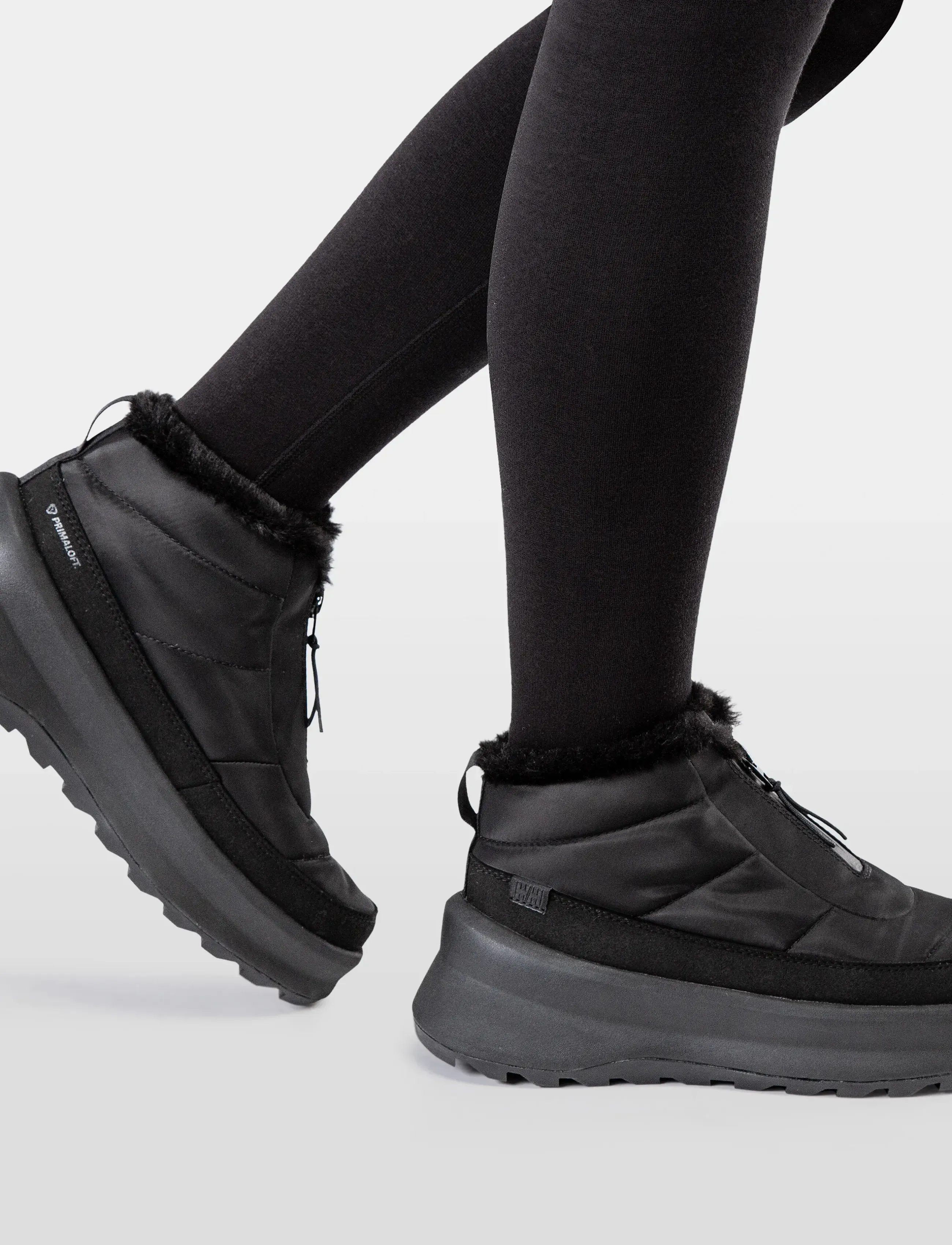 Helly Hansen W Cora, 42, Black, Sport Sko > Sport Outdoor-hiking Sko, Dame