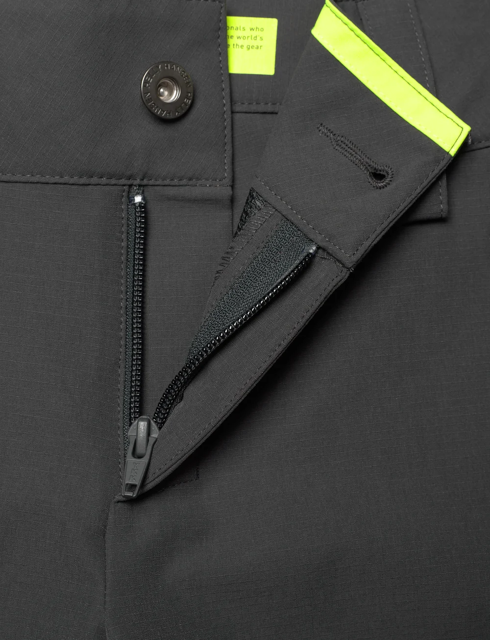 Helly Hansen - W QD CARGO SHORTS - outdoorshorts - ebony - 3