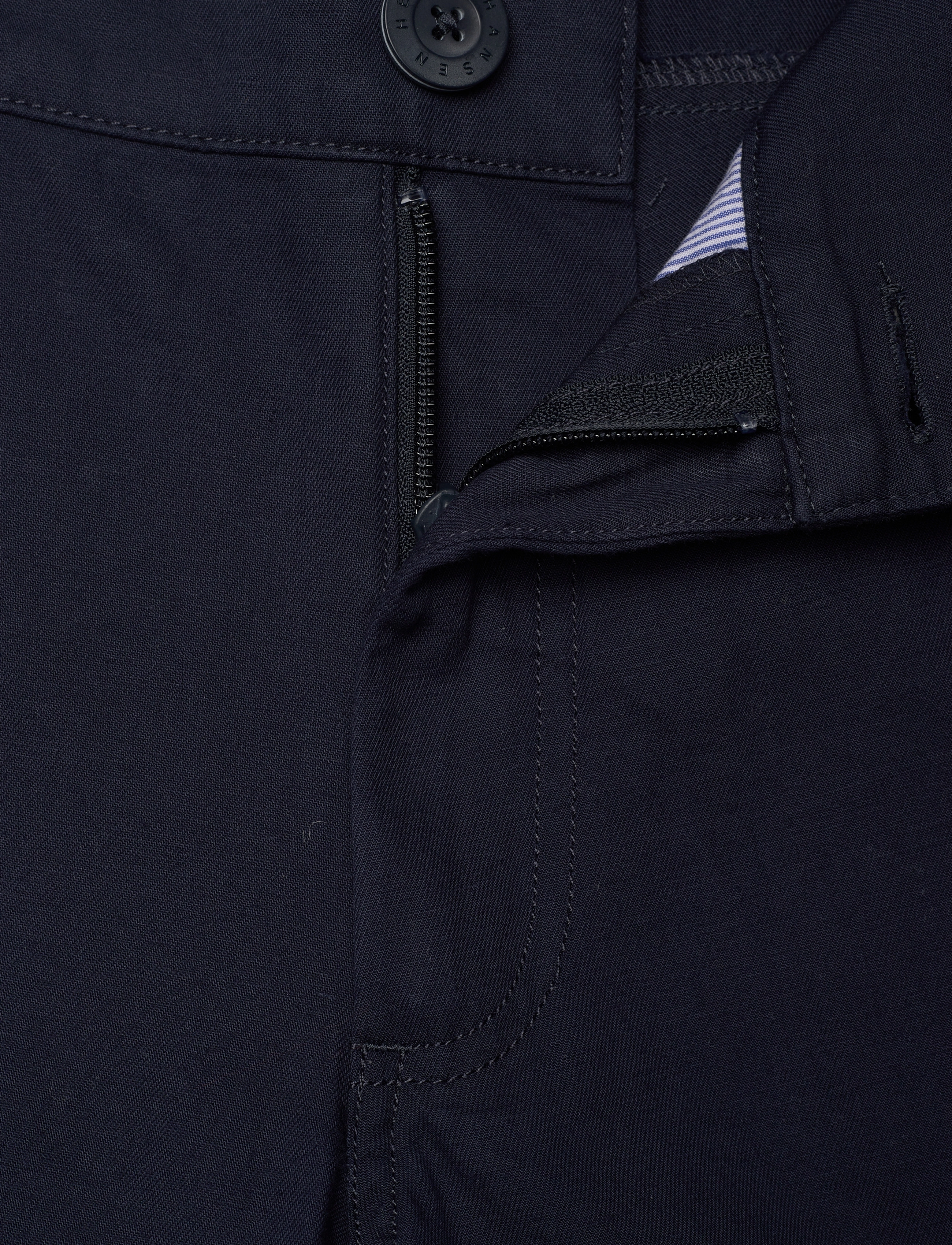 Helly Hansen - BERMUDA CARGO SHORT - navy - 3