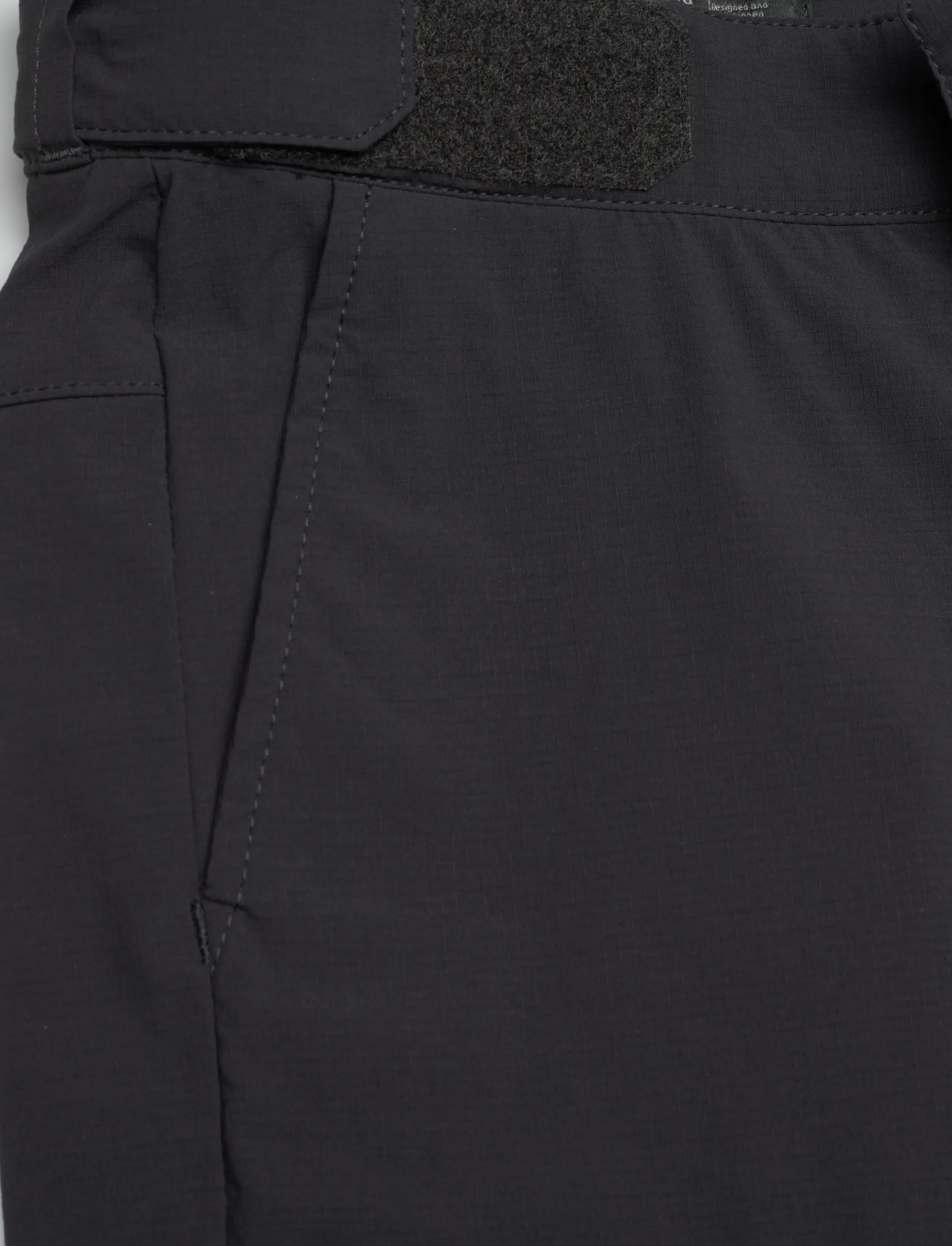 Helly Hansen - JR HH QD CARGO SHORTS - lühikesed kargopüksid - ebony - 2