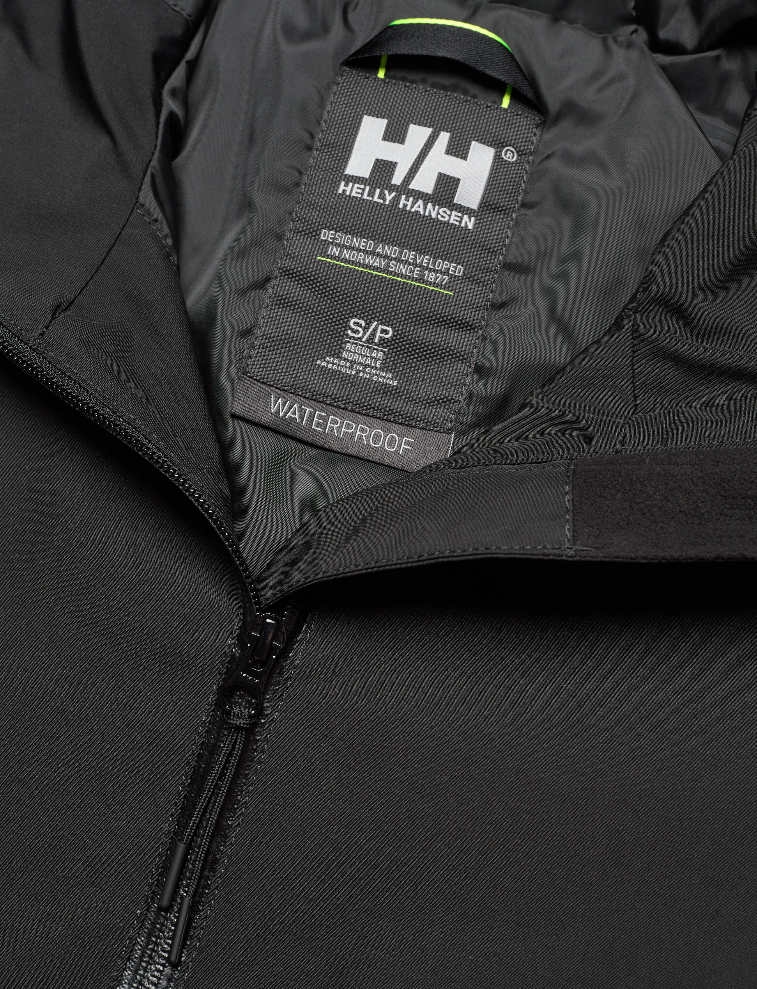 Helly Hansen - W ASPIRE RAIN COAT - vihmamantlid - black - 4