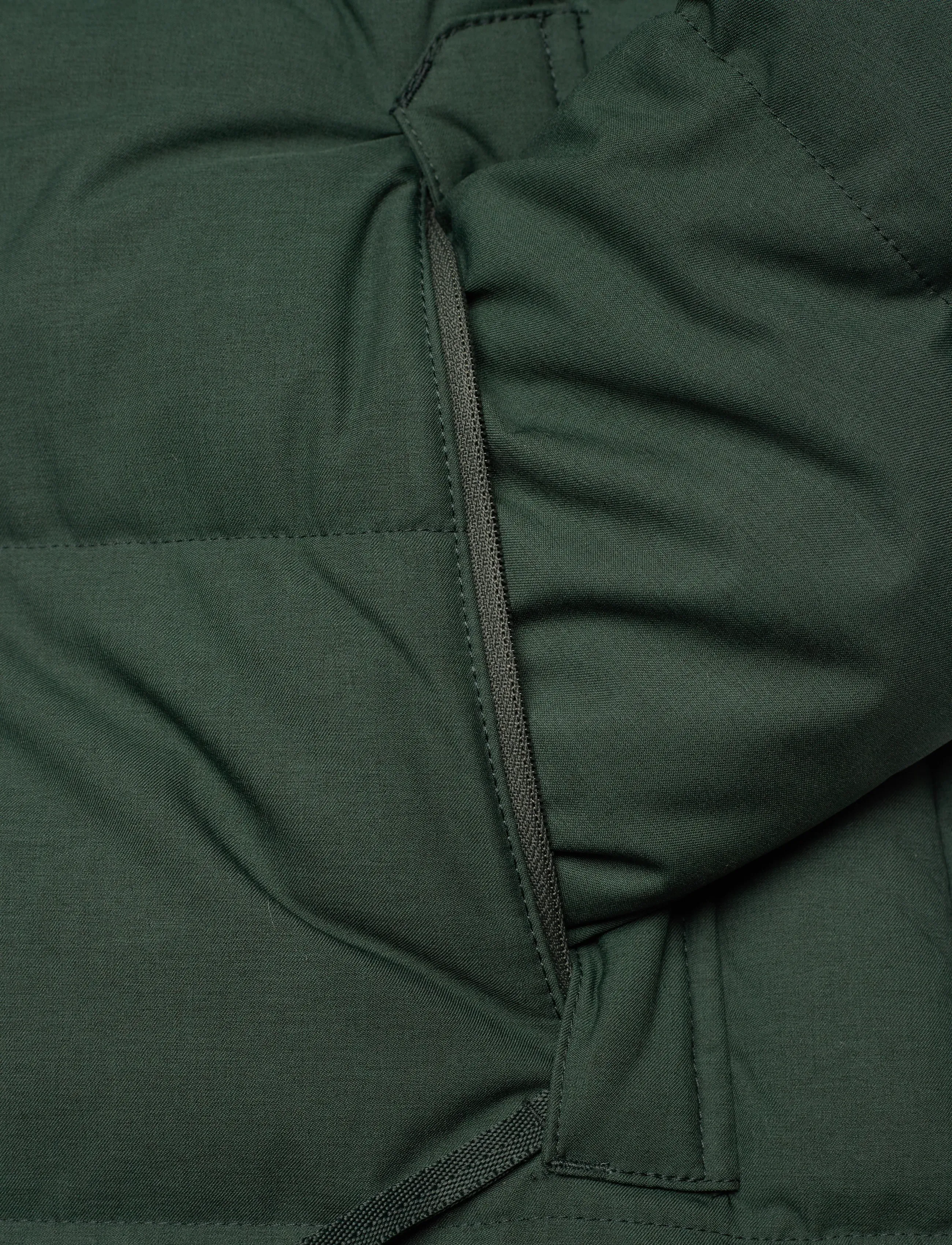 Helly Hansen - W BLOSSOM PUFFY PARKA - Úlpur - dark jungle - 4