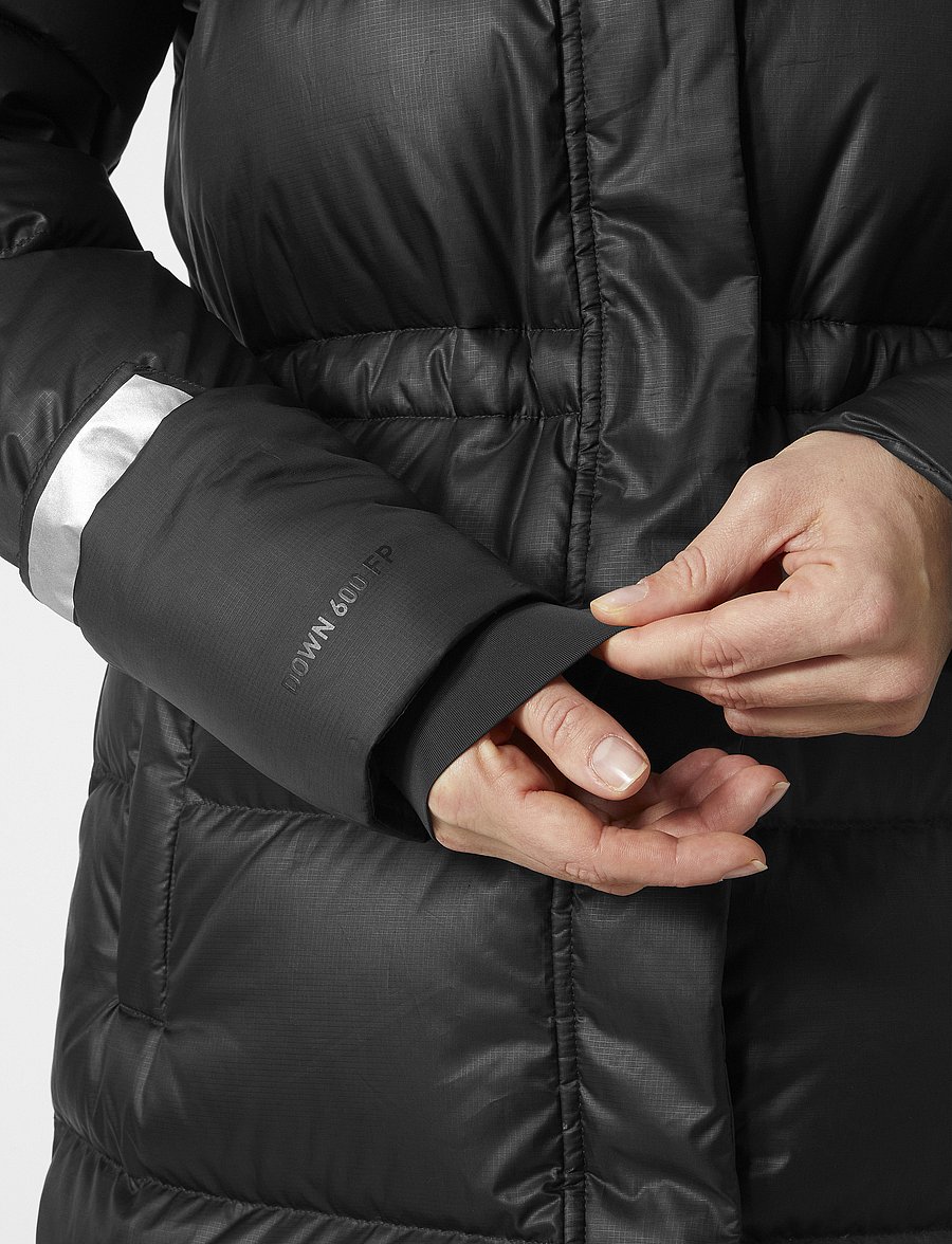 Helly Hansen - W ESSENCE LONG DOWN COAT - daunenjacken - black - 4