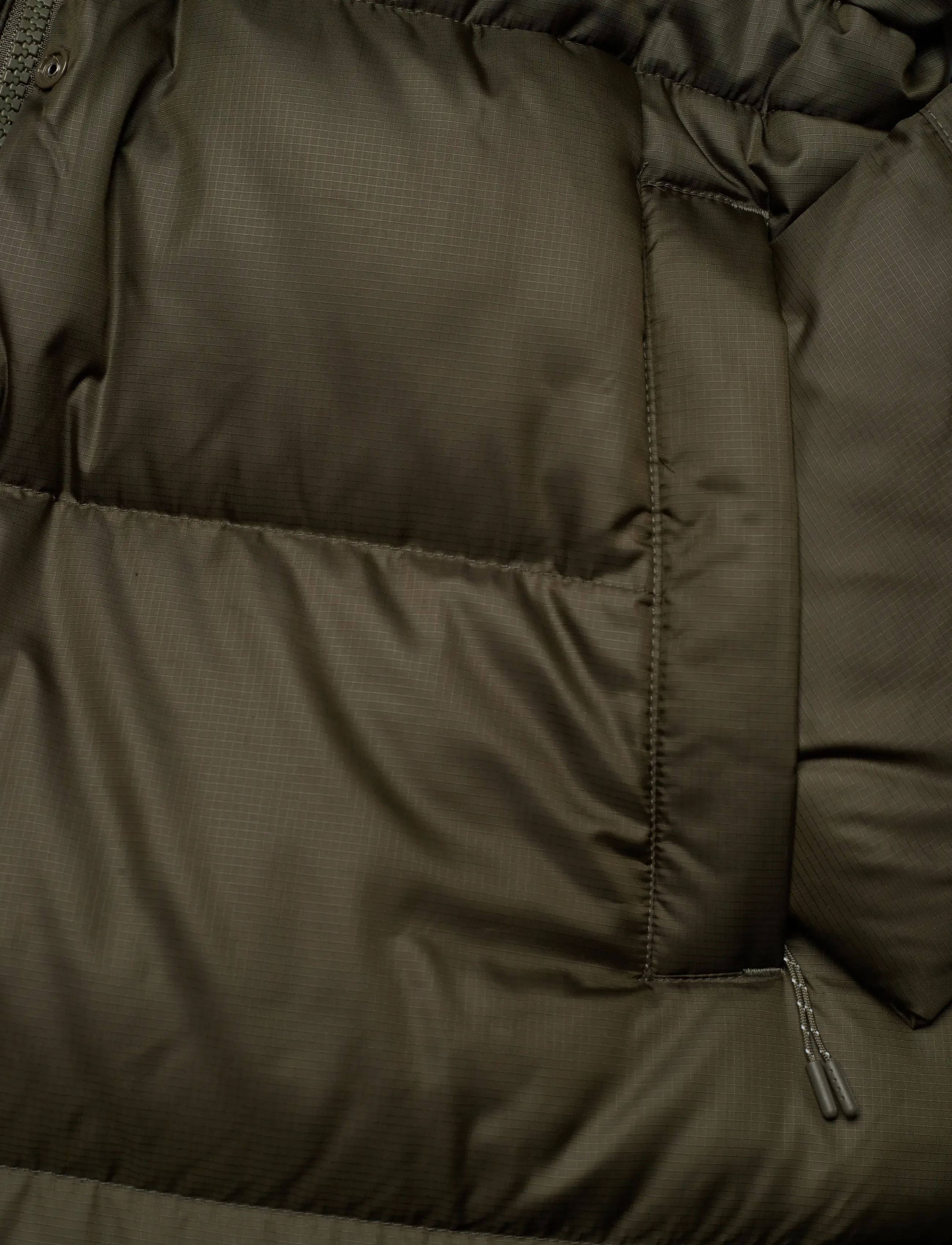 Helly Hansen - W ESSENCE LONG DOWN COAT - pitkät toppatakit - green - 3