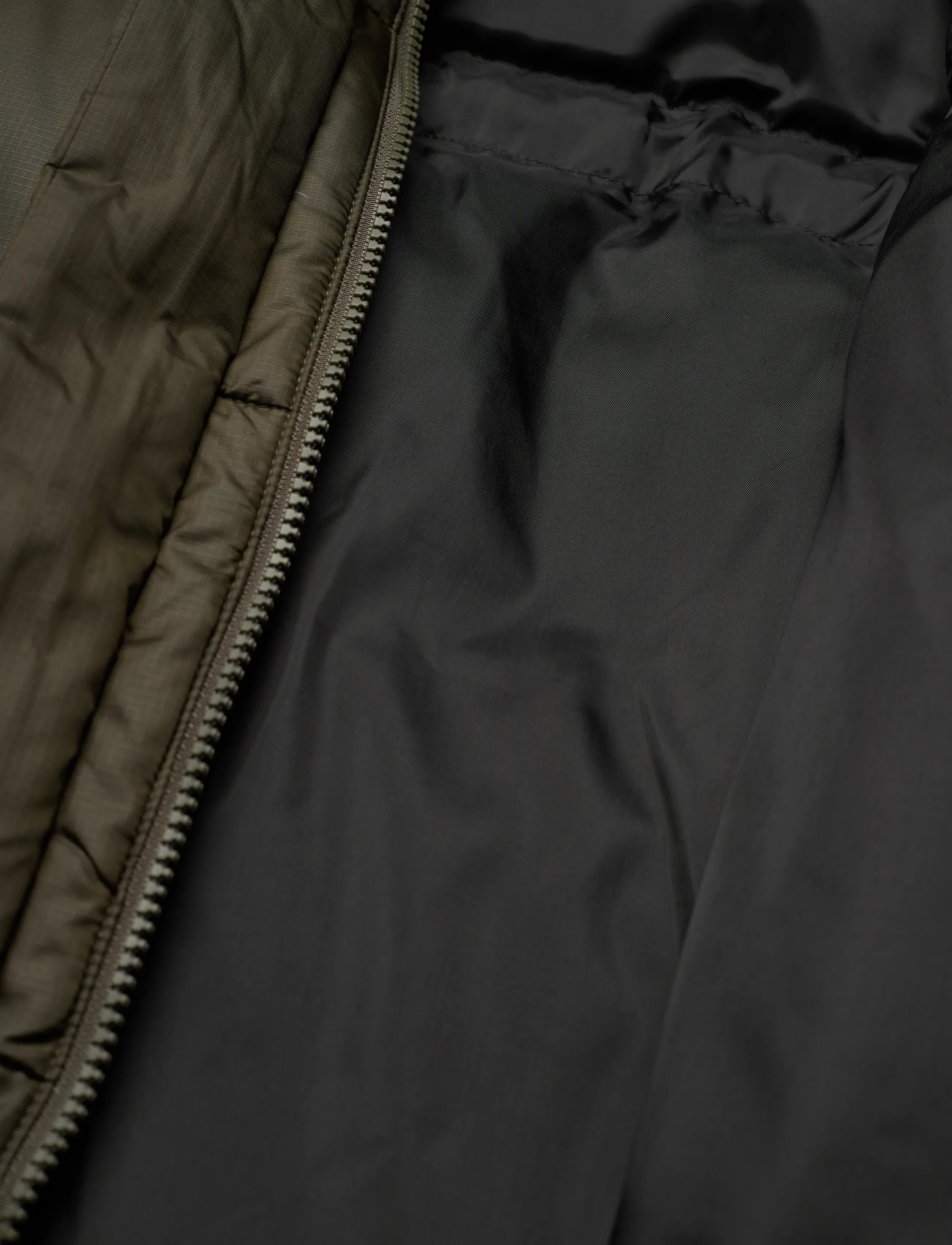 Helly Hansen - W ESSENCE LONG DOWN COAT - pitkät toppatakit - green - 5