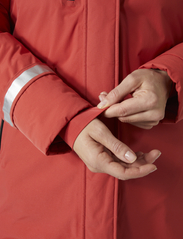 Helly Hansen - W ADORE HT PARKA - parkaser - poppy red - 4