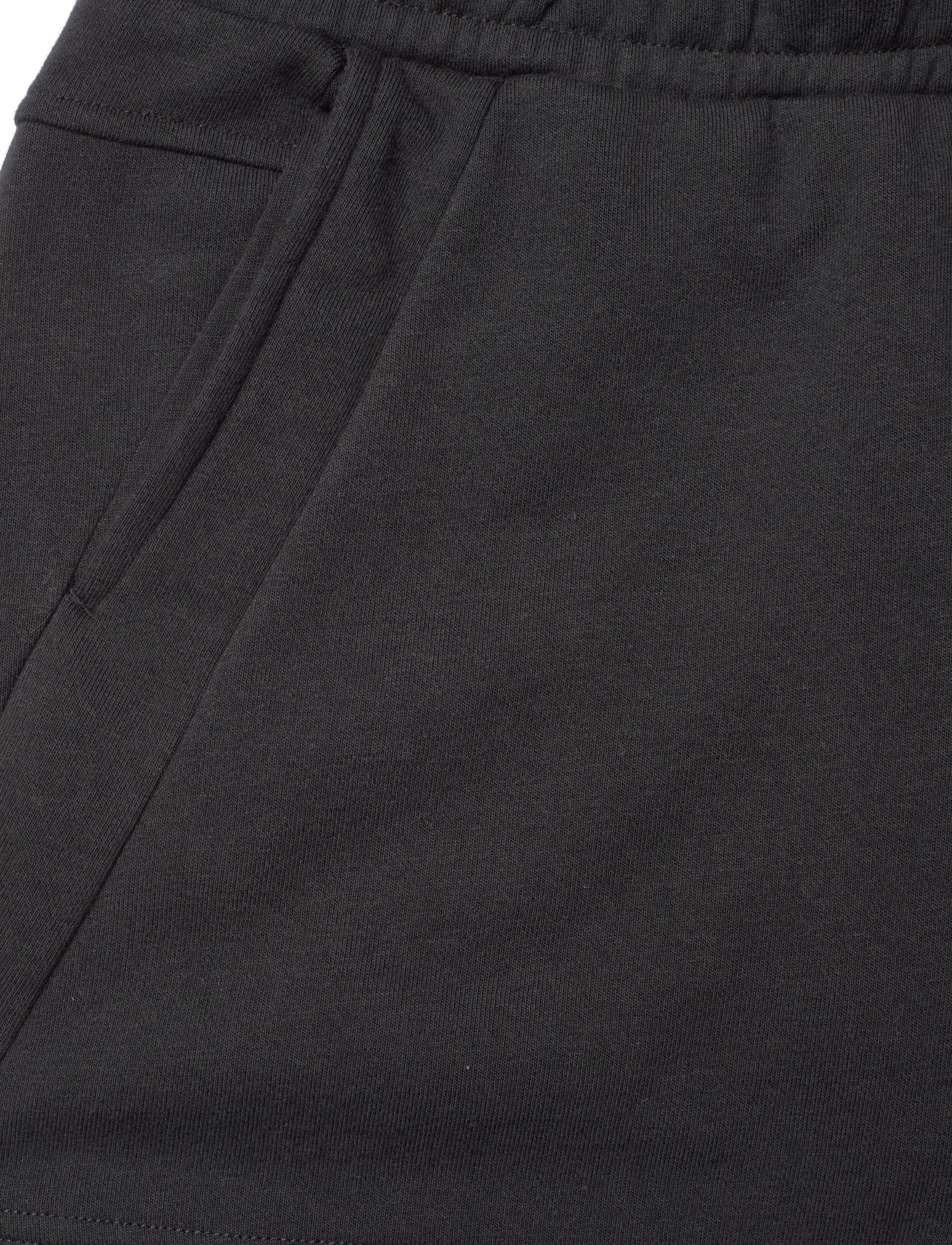Helly Hansen - W CORE SWEAT SHORTS - sweatshorts - black - 2