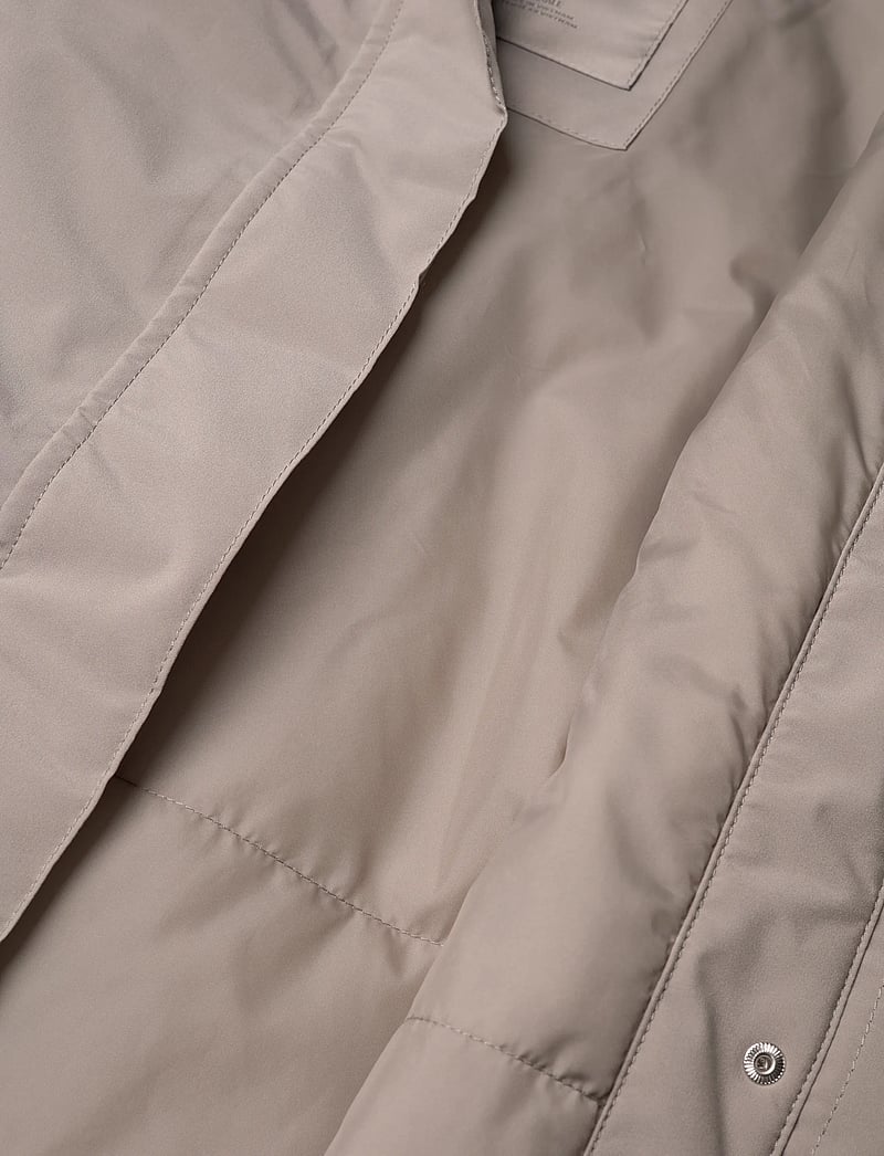 Helly Hansen - W VICTORIA INS MID RAIN JACKET - ytterkläder - terrazzo - 4