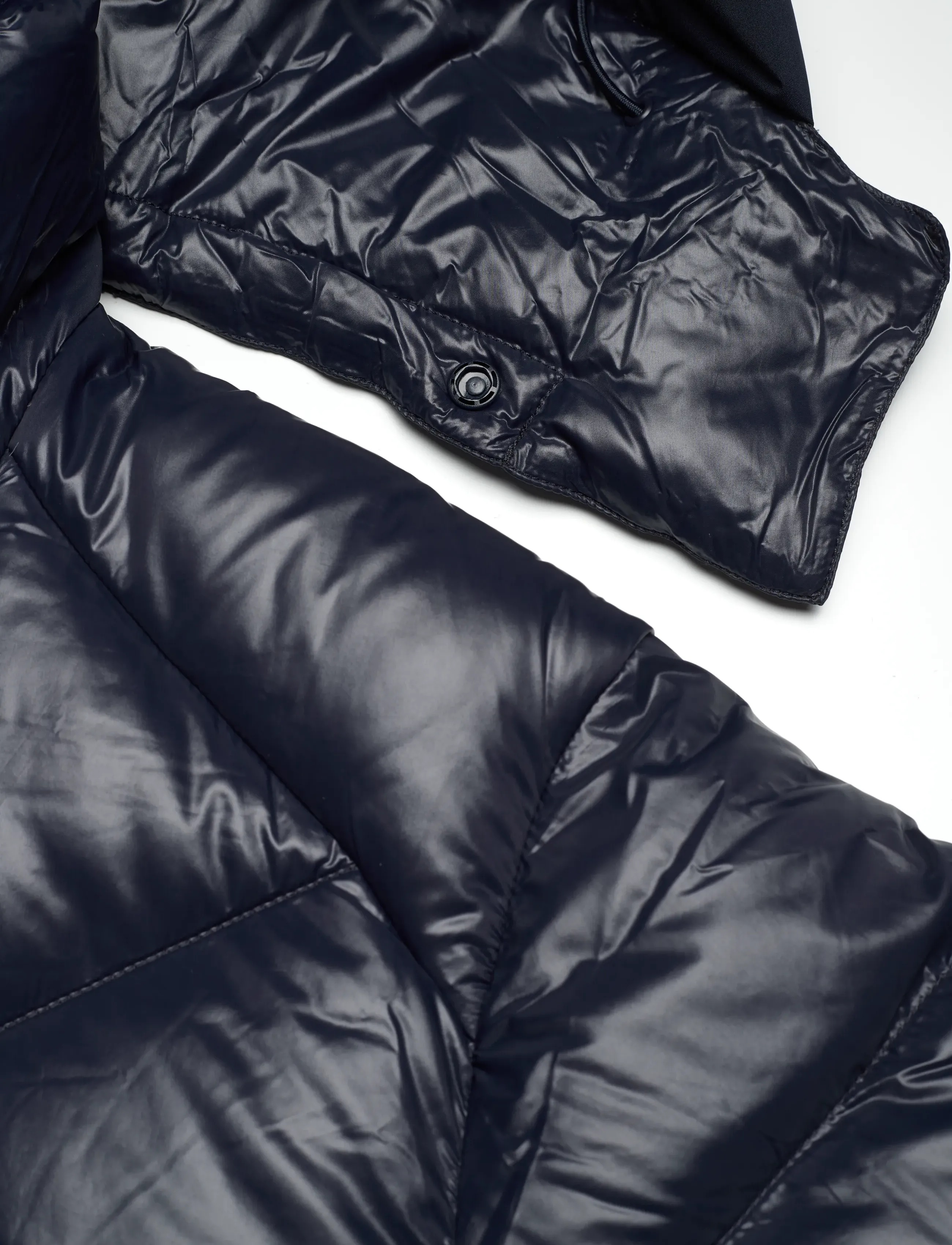 Helly Hansen - VILLAGE DOWN JACKET - sulejoped ja voodriga joped - navy - 5
