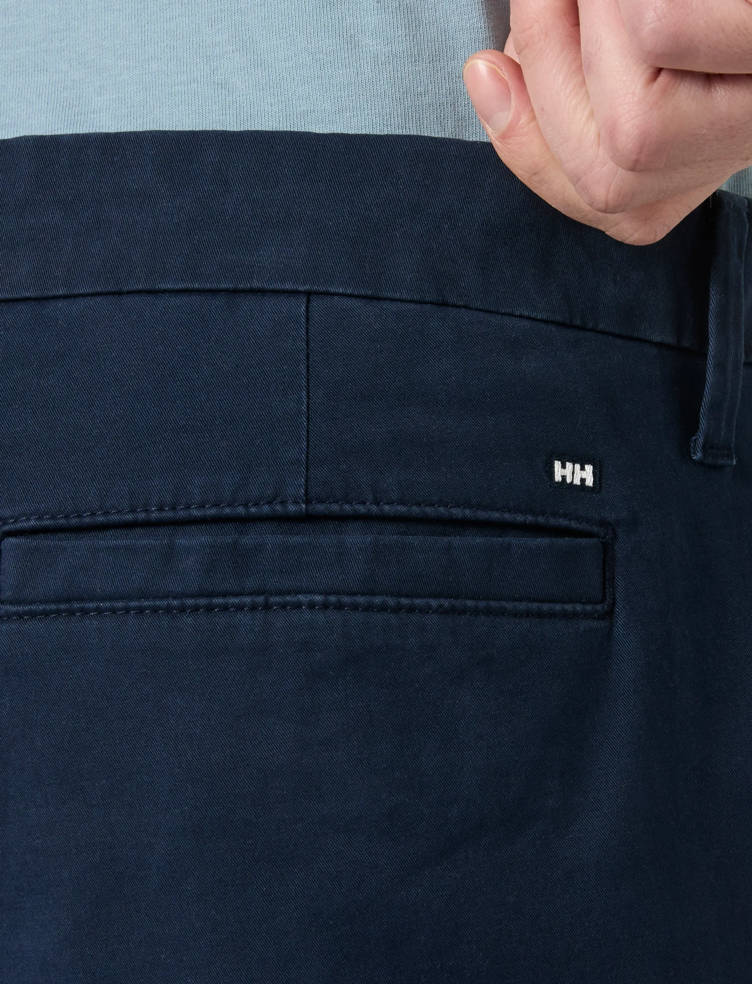 Helly Hansen - BRYGGEN CHINO SHORTS - vabaaja lühikesed püksid - navy - 4