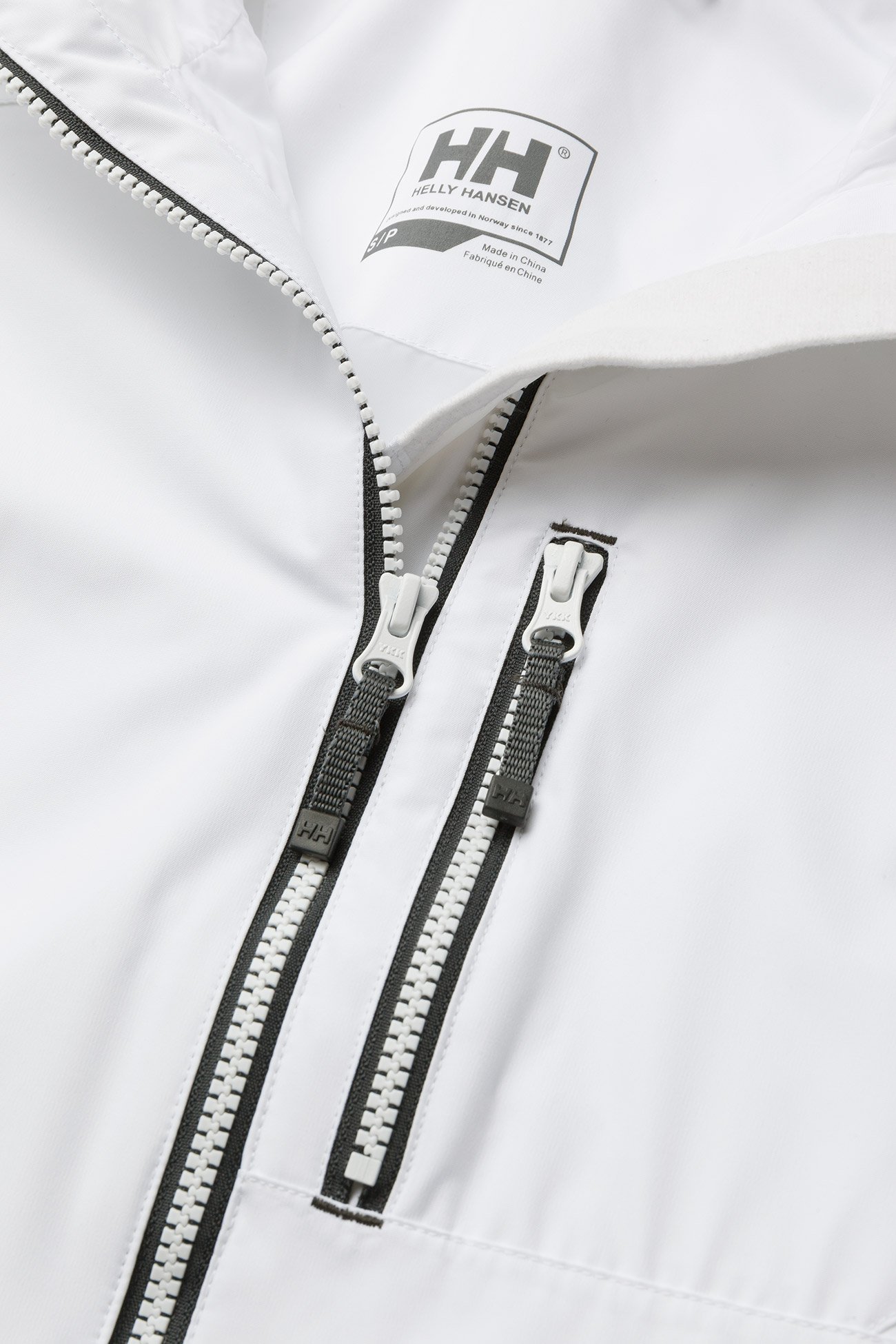 Helly Hansen - W LONG BELFAST JACKET - regnjakker - white - 4
