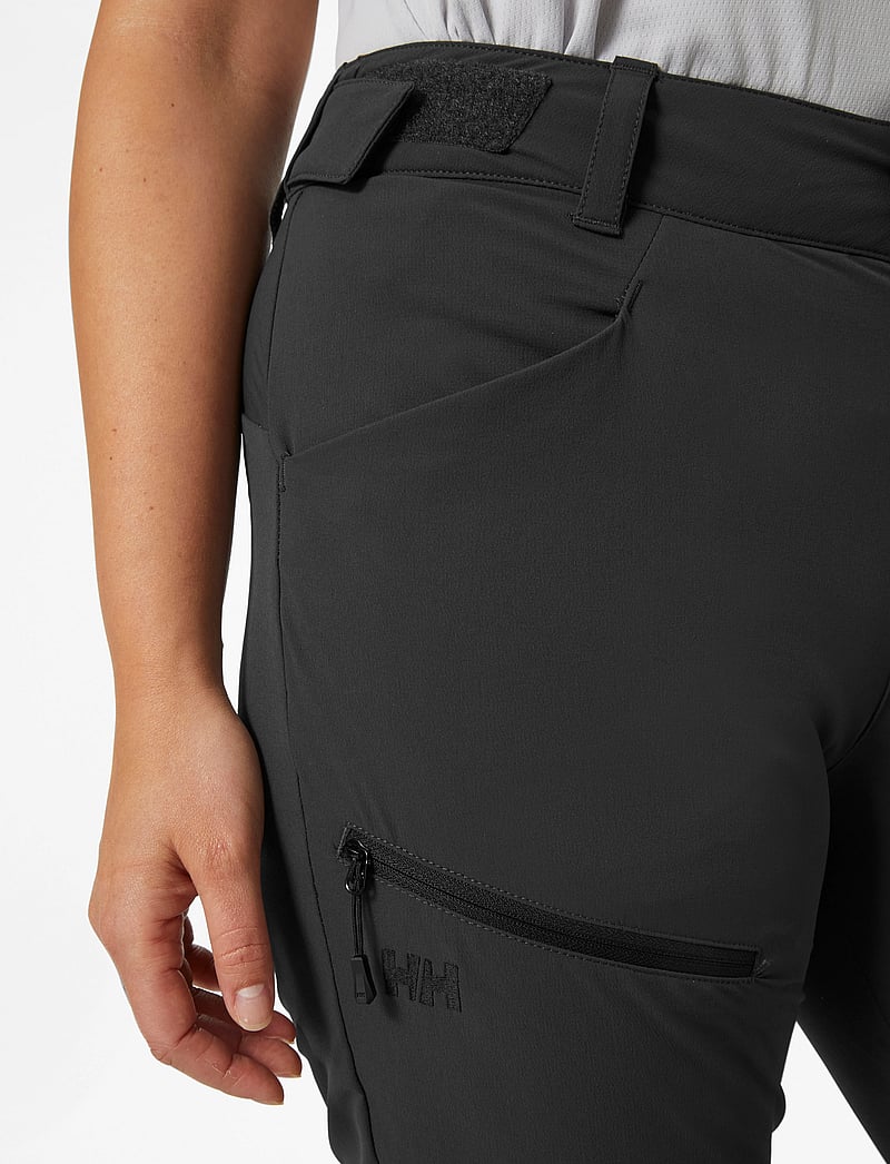 Helly Hansen - W BLAZE SOFTSHELL PANT - outdoorhosen - ebony - 4