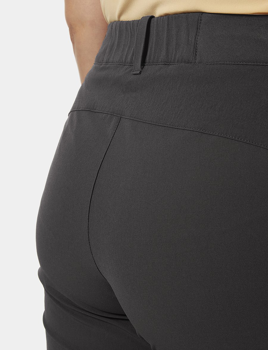 Helly Hansen - W VIKA TUR SHORTS - outdoorshorts - black - 5