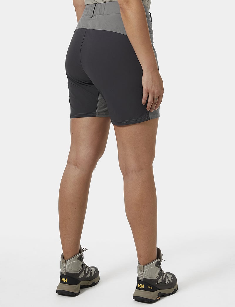 Helly Hansen - W VIKA TUR SHORTS - udendørsshorts - concrete - 3