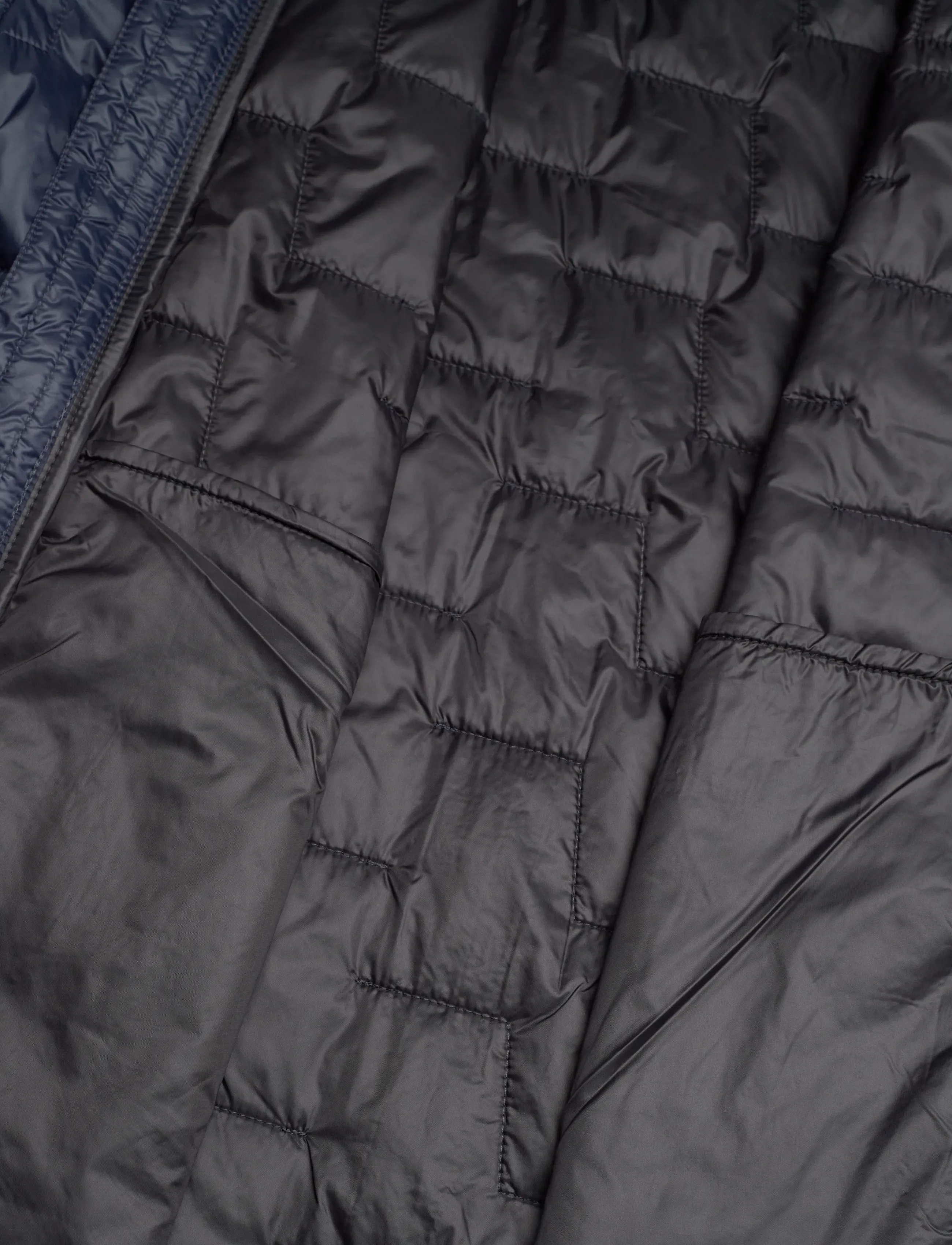 Helly Hansen - LIFALOFT HOODED INSULATOR JKT - kurtki sportowe - navy - 4