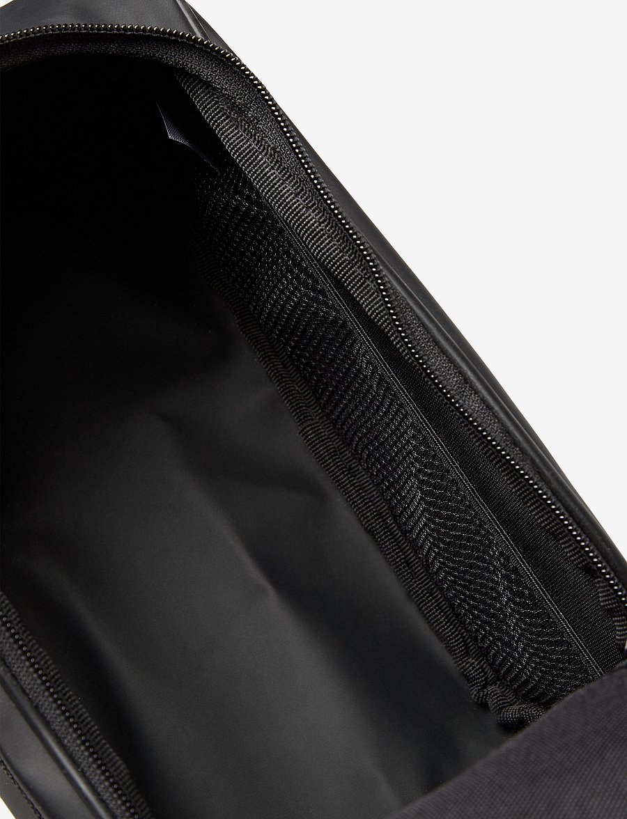Helly Hansen - H/H SCOUT WASH BAG - tasketilbehør - black - 4