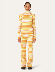Helmstedt - Awa Pants - bukser - yellow stripes - 2