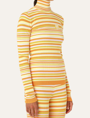 Helmstedt - Awa Top - rollkragenpullover - yellow stripes - 3