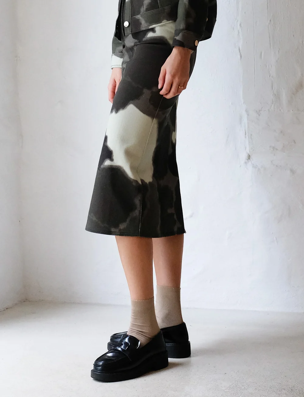 Helmstedt - Asta Denim Skirt - denimnederdele - tie dye green - 0