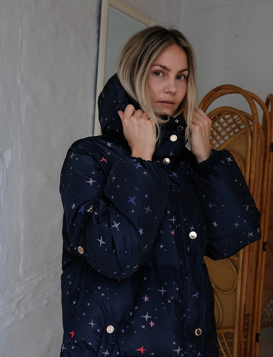 Helmstedt - Alma Jacket - daunenmäntel - star print - 4